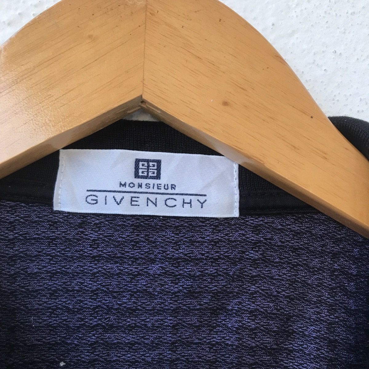 Givenchy Vintage Givenchy Polo tees Size US XL / EU 56 / 4 - 3 Thumbnail