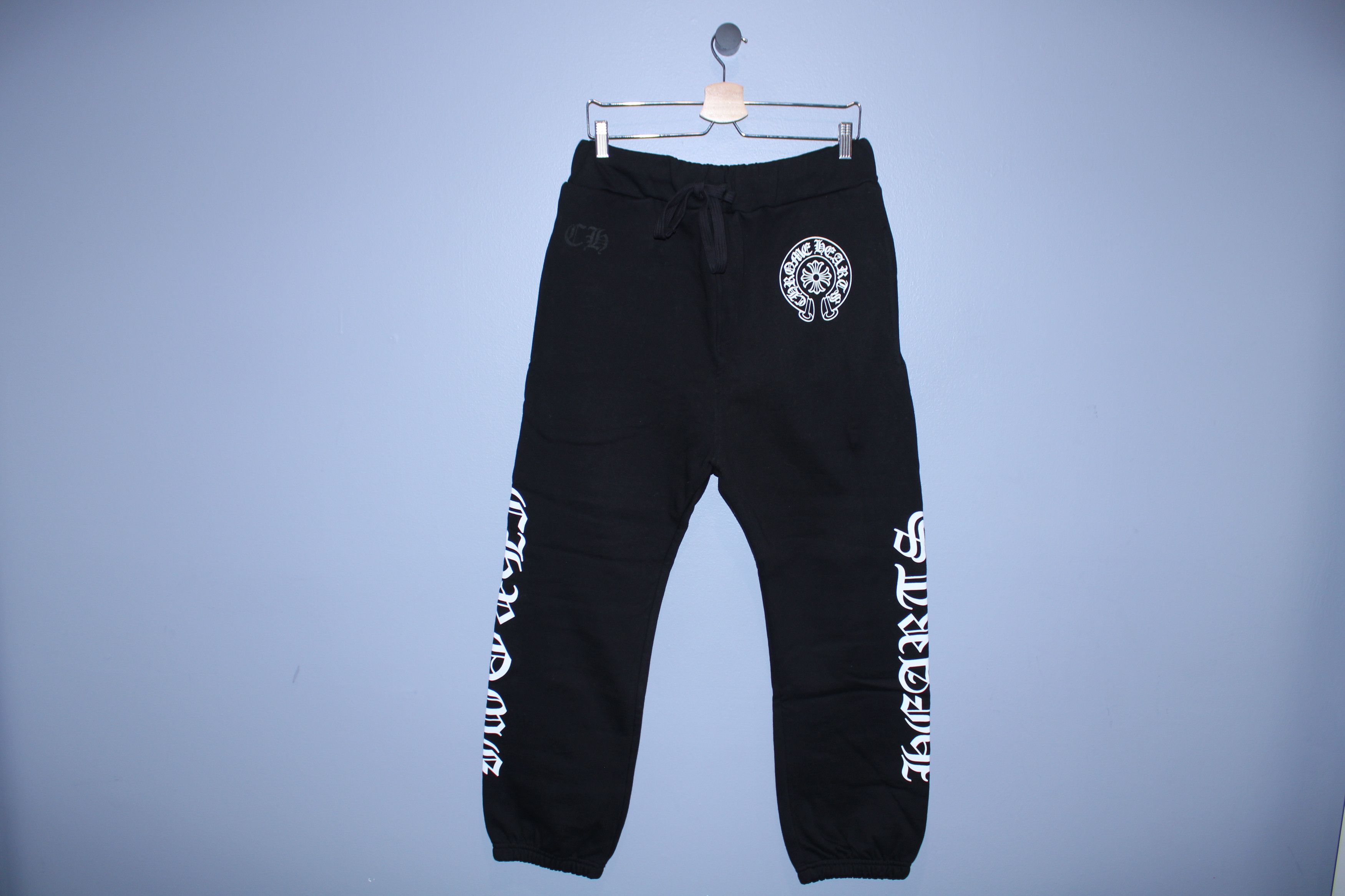 Chrome Hearts Chrome Hearts Horseshoe Logo Sweatpants Size US 34 / EU 50 - 1 Thumbnail