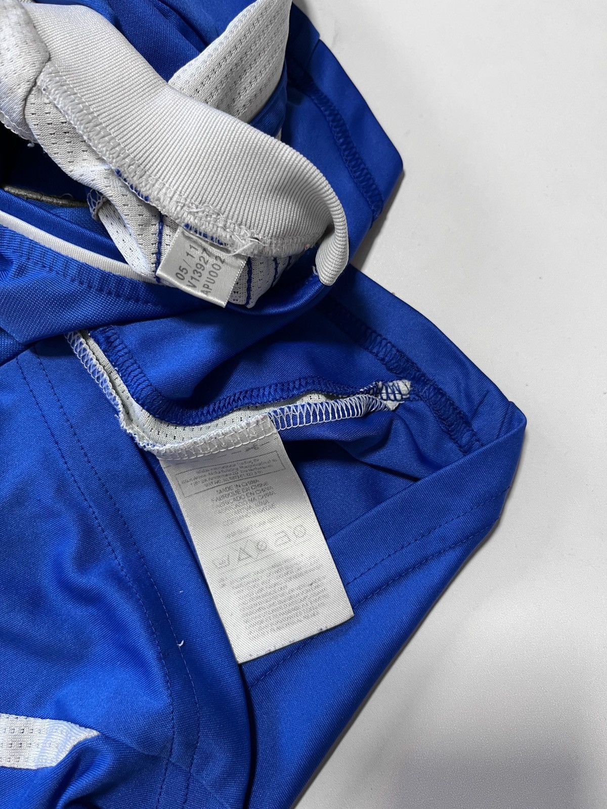 Vintage Vintage Adidas Chelsea MATA Jersey Size US M / EU 48-50 / 2 - 7 Thumbnail
