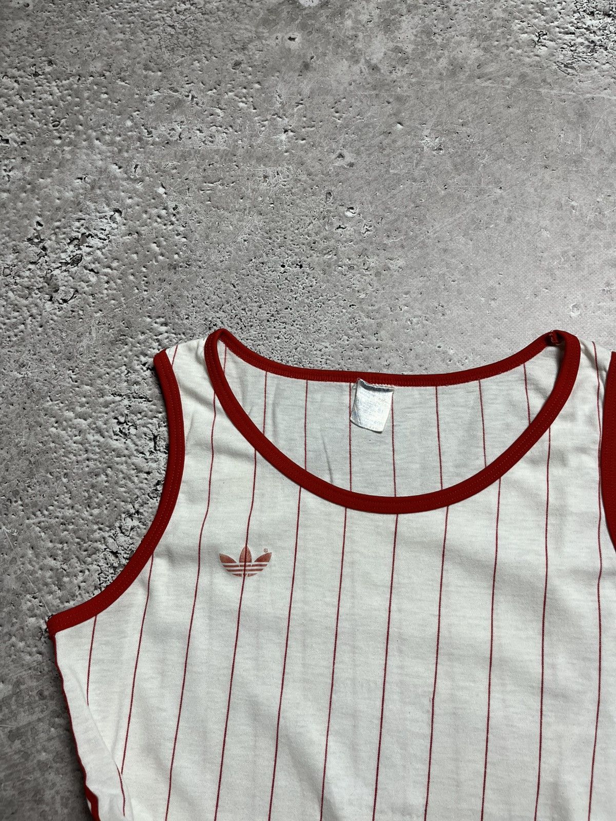 Adidas × Vintage Vintage Adidas Ventex Tank Top Red White Pinstripe Trefoil Size US XS / EU 42 / 0 - 5 Thumbnail