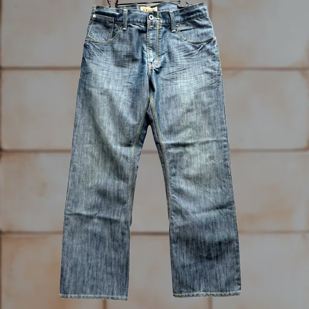 Levi's Levi's 514 Slim Straight Jeans 36x30 Denim Distressed 90s 00s Y2K Men Regular Blue Jeans Mens Size US 36 / EU 52 - 1 Thumbnail