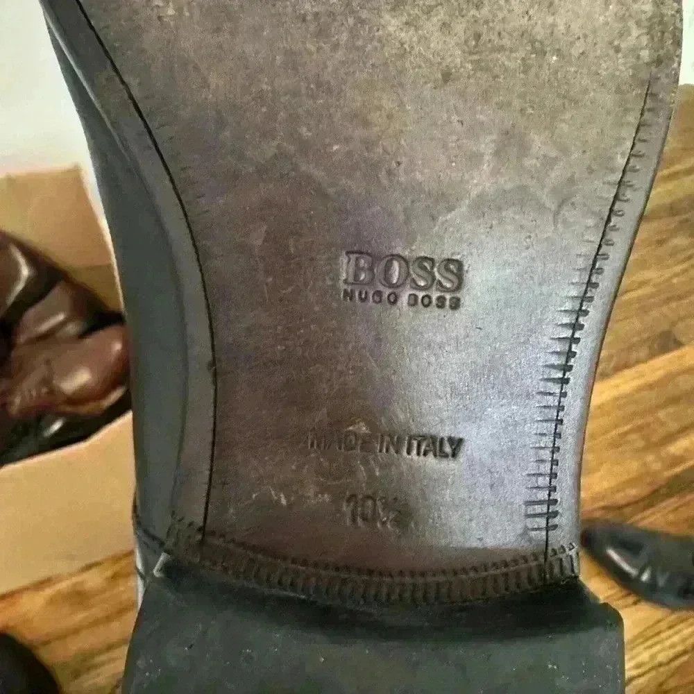 Hugo Boss Hugo Boss Italian leather Derbys - As always Free Shipping Size US 11.5 / EU 44-45 - 3 Thumbnail