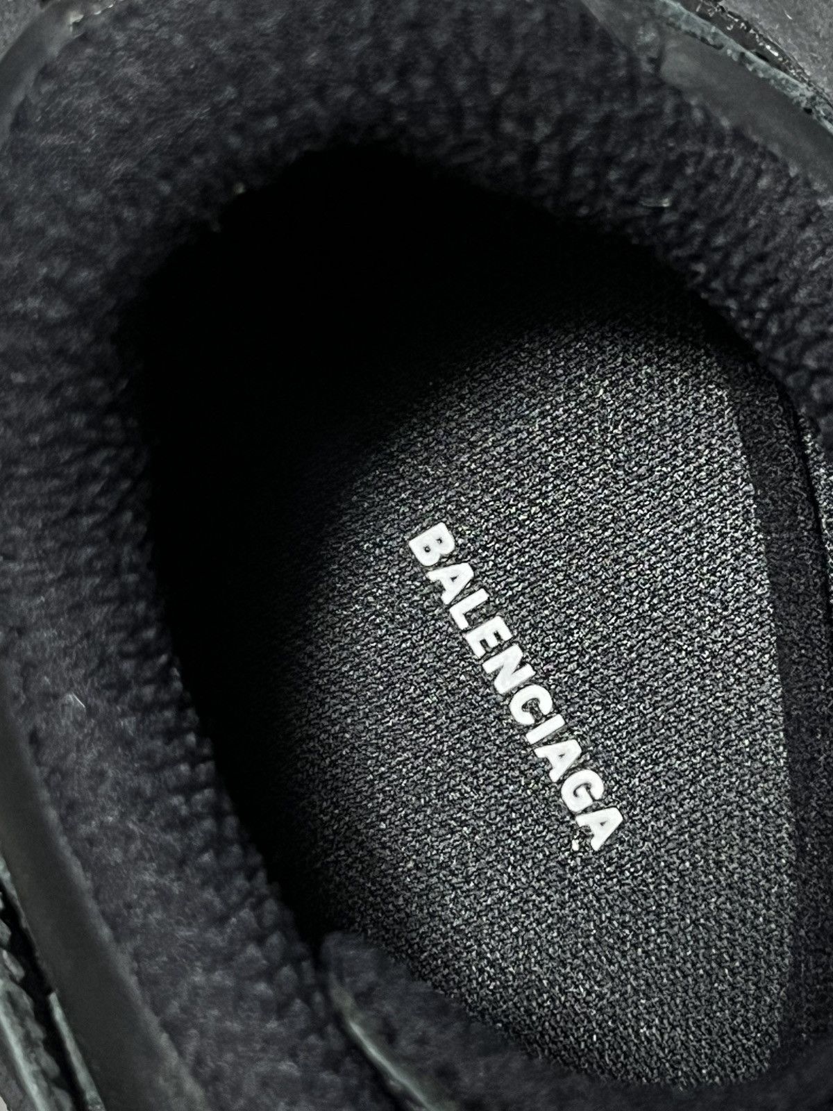 Balenciaga Balenciaga Monday Sneaker Triple Black EU43 Size US 10 / EU 43 - 8 Thumbnail
