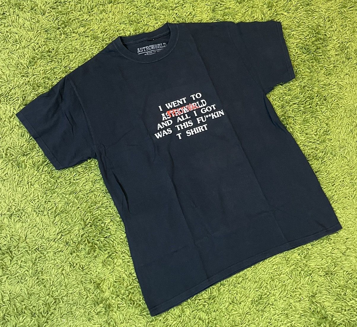 Travis Scott Travis Scott Astroworld 2019 Houston Brown Tee Size Medium Size US M / EU 48-50 / 2 - 1 Thumbnail