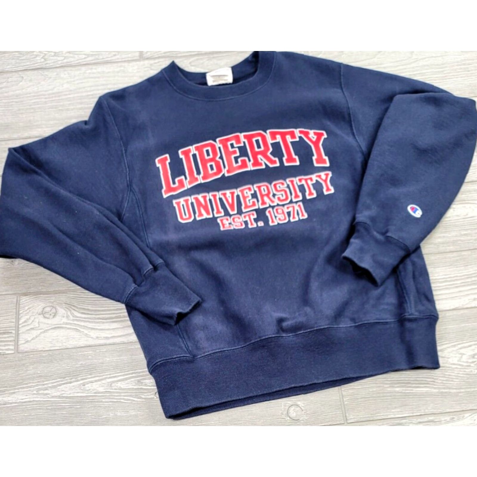 Champion VINTAGE Champion Reverse Weave Sweatshirt Mens S Red University College 90s Pullover Crew Neck Logo Embroidered Blue/Fleece Heavyweight Size US S / EU 44-46 / 1 - 2 Thumbnail