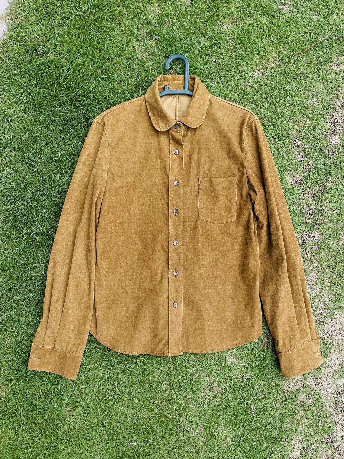 Miu Miu 🔥MIU MIU Iconic Corduroy Shirt🔥 Size M / US 6-8 / IT 42-44 - 2 Thumbnail