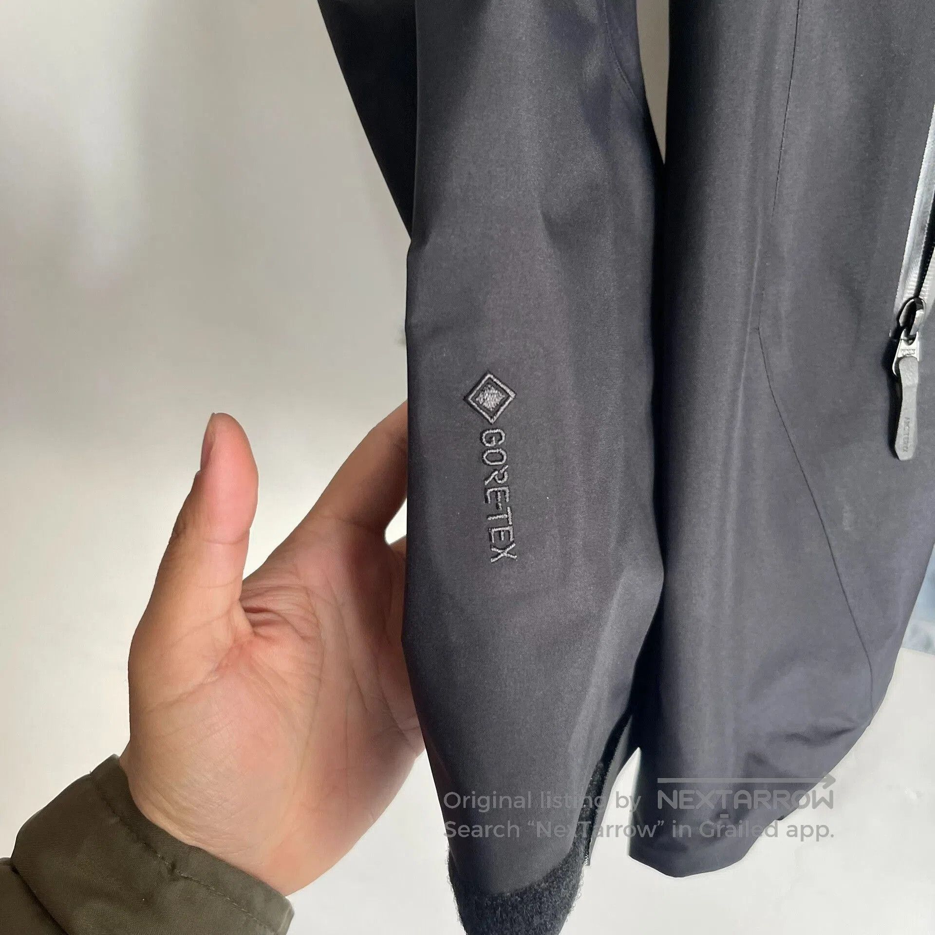 Arc'teryx Arcteryx BETA SL Women's Jacket Black. Size M / US 6-8 / IT 42-44 - 7 Thumbnail