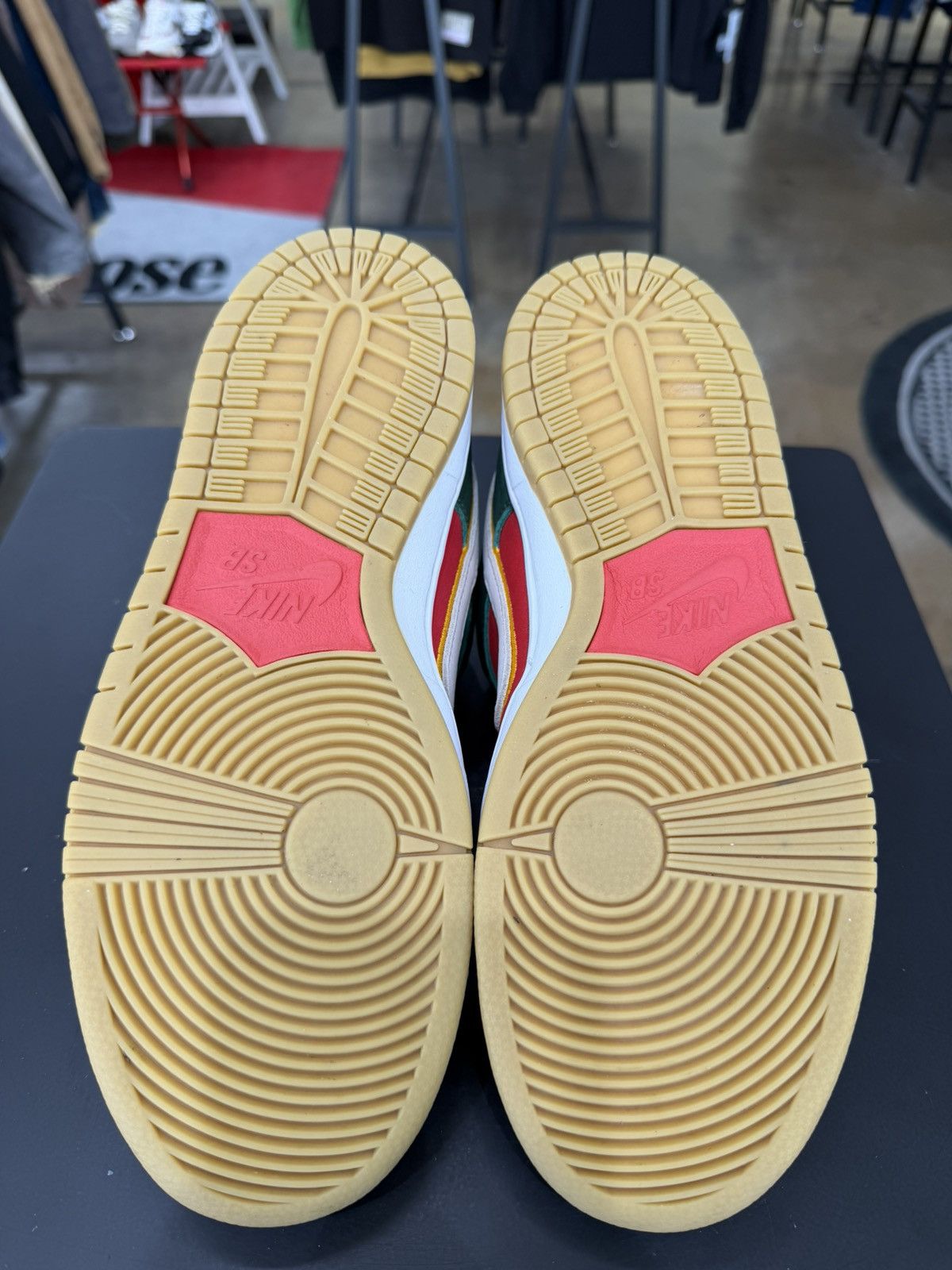 Nike Nike SB Dunk Low Seattle Supersoncis Size 8.5 (2024) Size US 8.5 / EU 41-42 - 9 Thumbnail