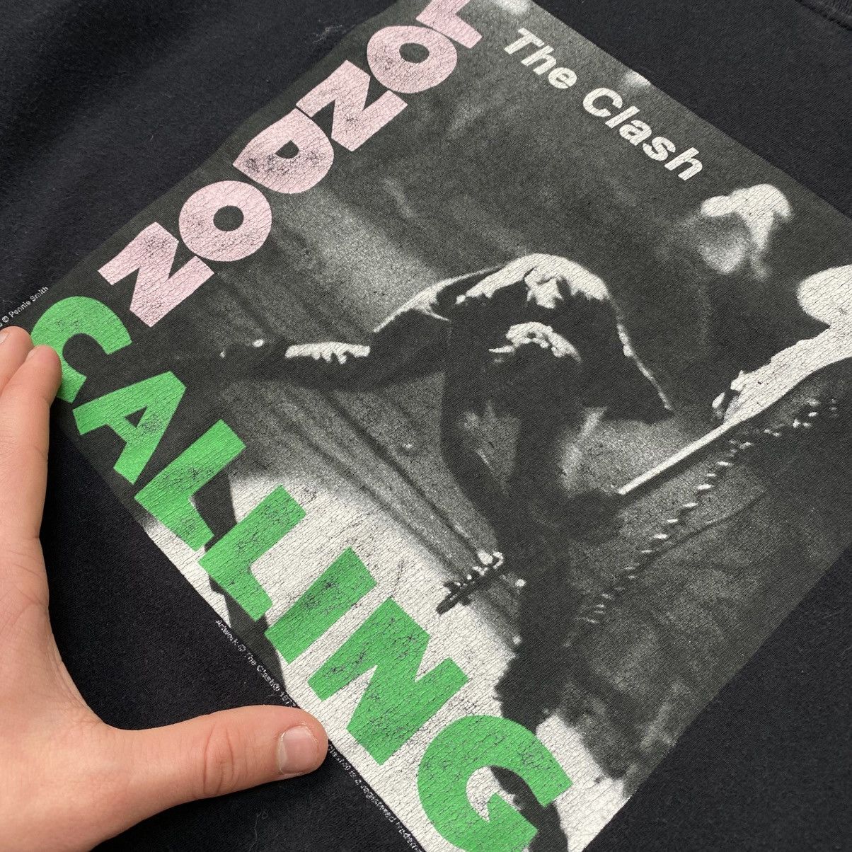 Band Tees Vintage The Clash London calling 2016 big logo band tee Size US XL / EU 56 / 4 - 3 Thumbnail