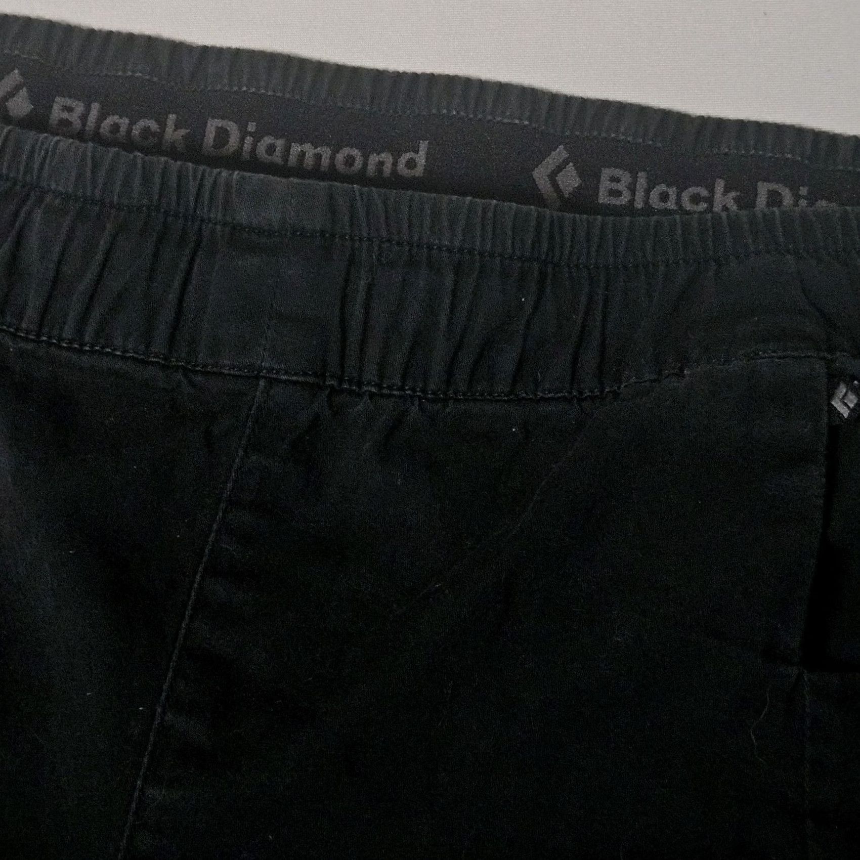 Black Diamond Black Diamond Credo Climbing Pants Men XL Black Twill Stretch Joggers Drawstring Pant Regular Inseam 30 in Belted Pockets Logo Size US 36 / EU 52 - 3 Thumbnail