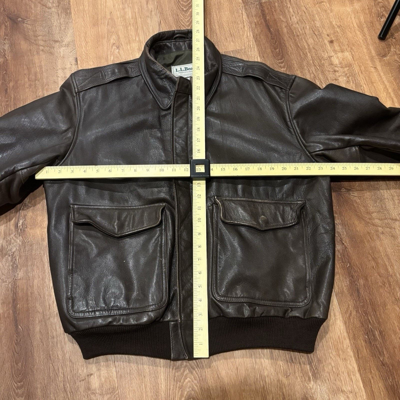 Vintage LL Bean Leather Bomber Jacket Mens L 80s Lined USA