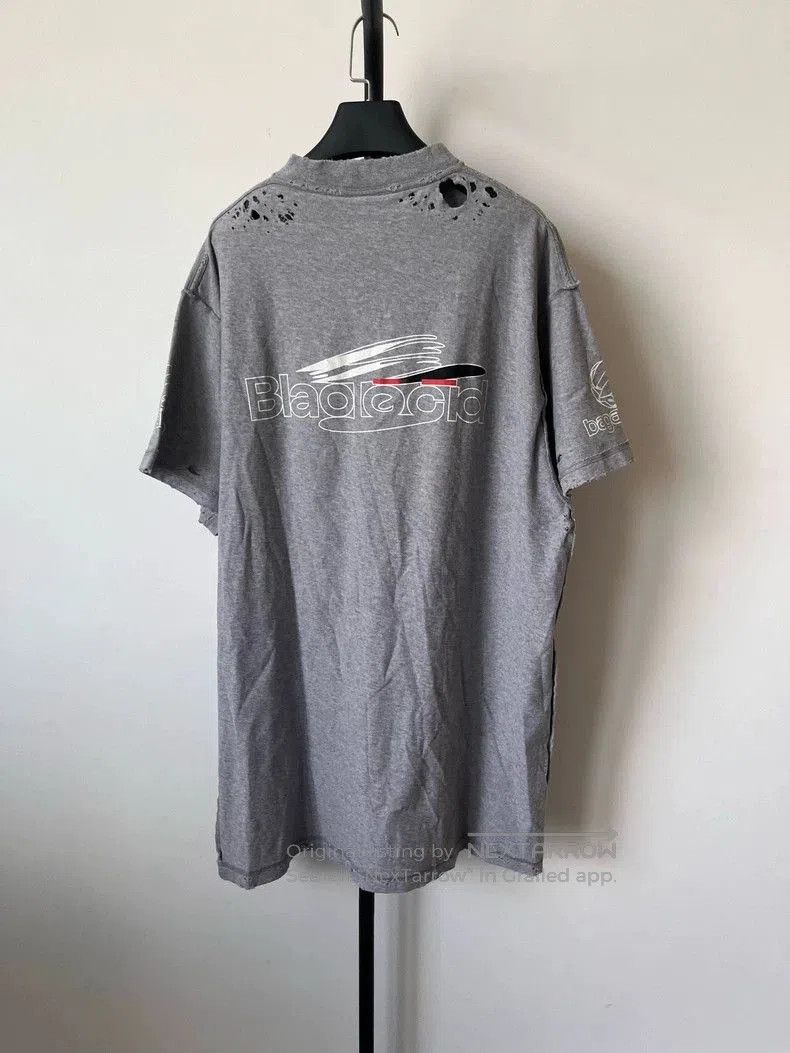 Balenciaga Balenciaga AI Generated Distressed Tee. Size US M / EU 48-50 / 2 - 2 Thumbnail