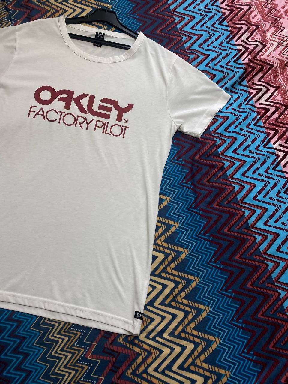 Oakley Streetwear T-Shirt Oakley big logo white Y2K Vintage Size US S / EU 44-46 / 1 - 8 Thumbnail