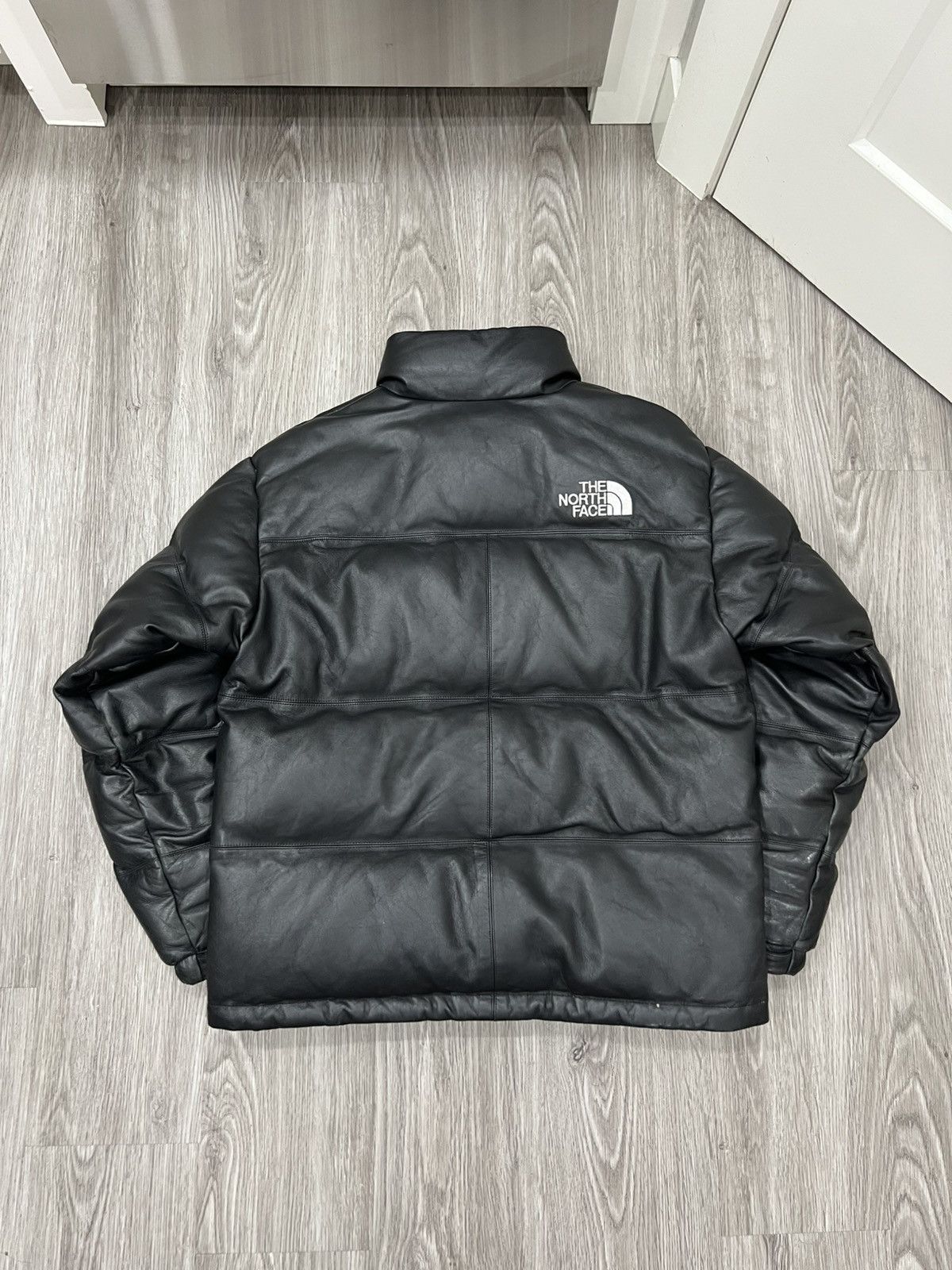 Supreme × The North Face Supreme x The North FW17 Leather Nuptse Jacket Size US M / EU 48-50 / 2 - 4 Thumbnail