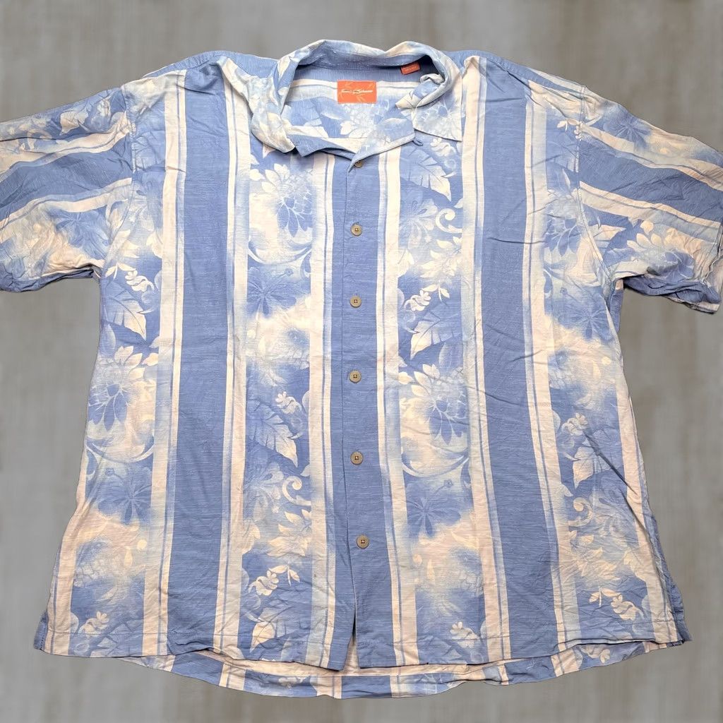 Tommy Bahama Tommy Bahama Shirt Mens 2XL Blue Silk Hawaiian Aloha Short Sleeve Button Up Size US XXL / EU 58 / 5 - 1 Thumbnail