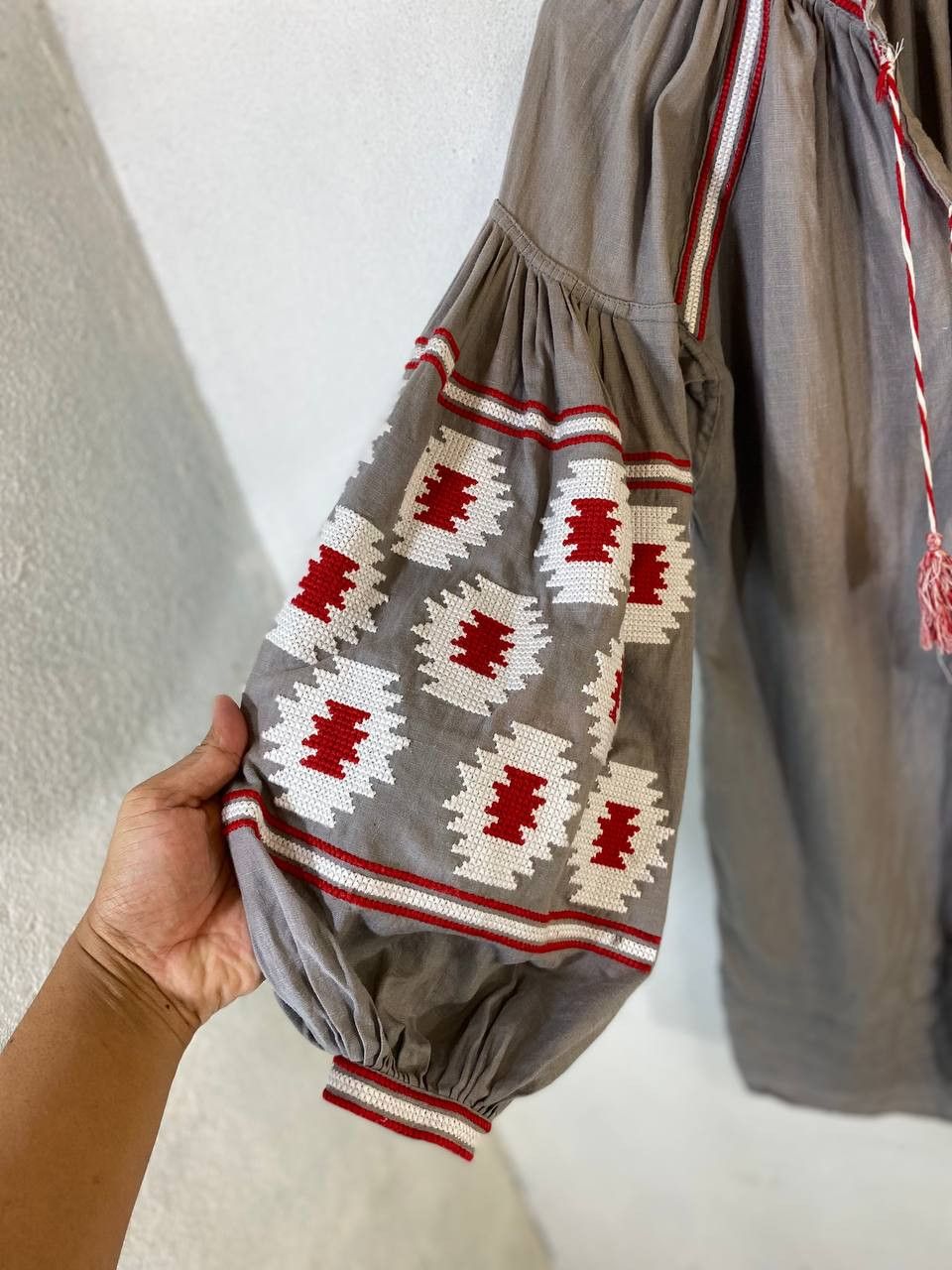 Japanese Brand vintage japanese brand jumper navajo design Size US L / EU 52-54 / 3 - 5 Thumbnail