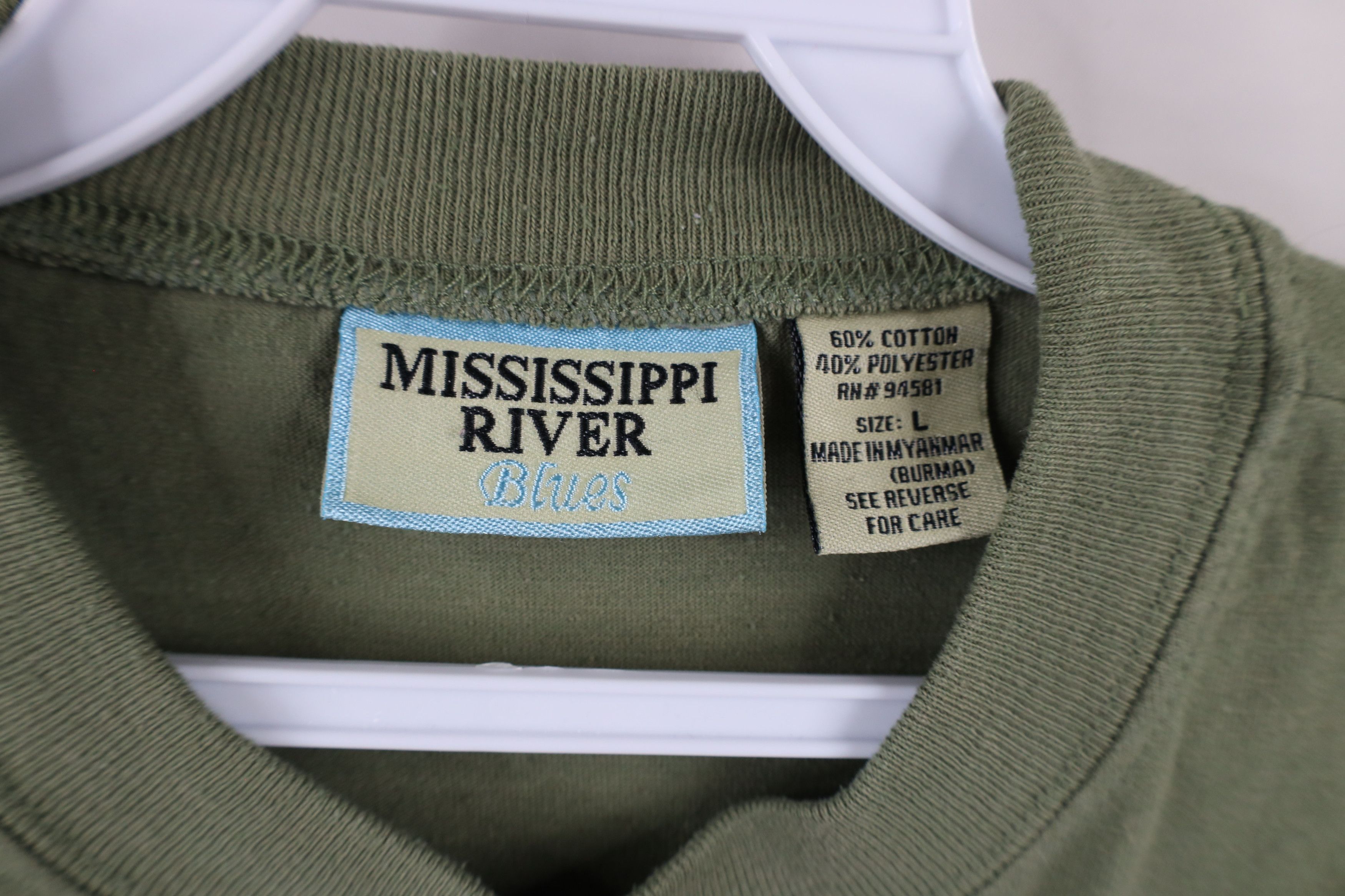 Vintage Vintage 90s Streetwear Blank Short Sleeve T-Shirt Army Green Size US L / EU 52-54 / 3 - 4 Thumbnail