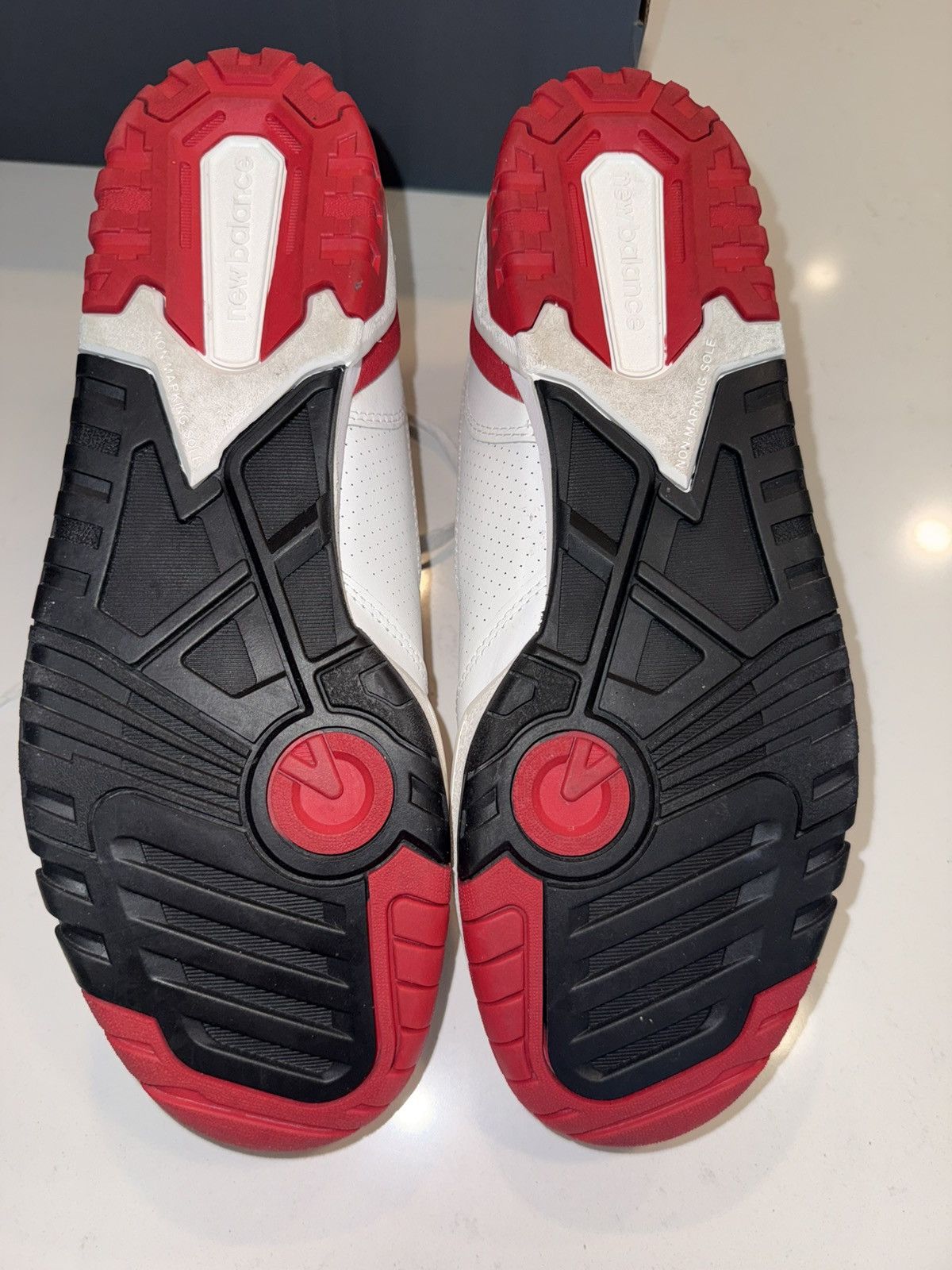 New Balance New Balance White/Red BB550-Style Sneakers size 9.5 Size US 9.5 / EU 42-43 - 4 Thumbnail