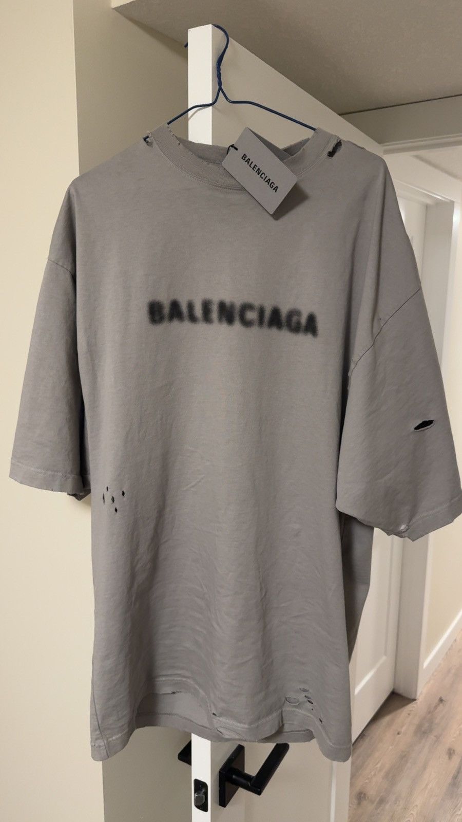 Balenciaga Balenciaga blurred logo distressed tee Size US XXS / EU 40 - 2 Thumbnail