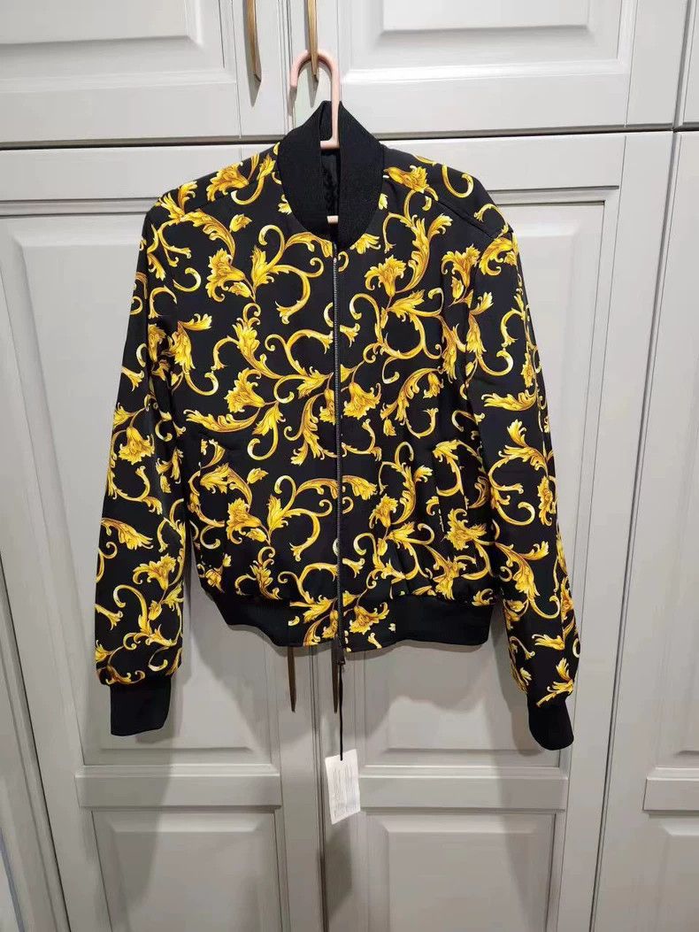 Versace Versace Embroidered monogram reversible jacket Size US M / EU 48-50 / 2 - 1 Thumbnail