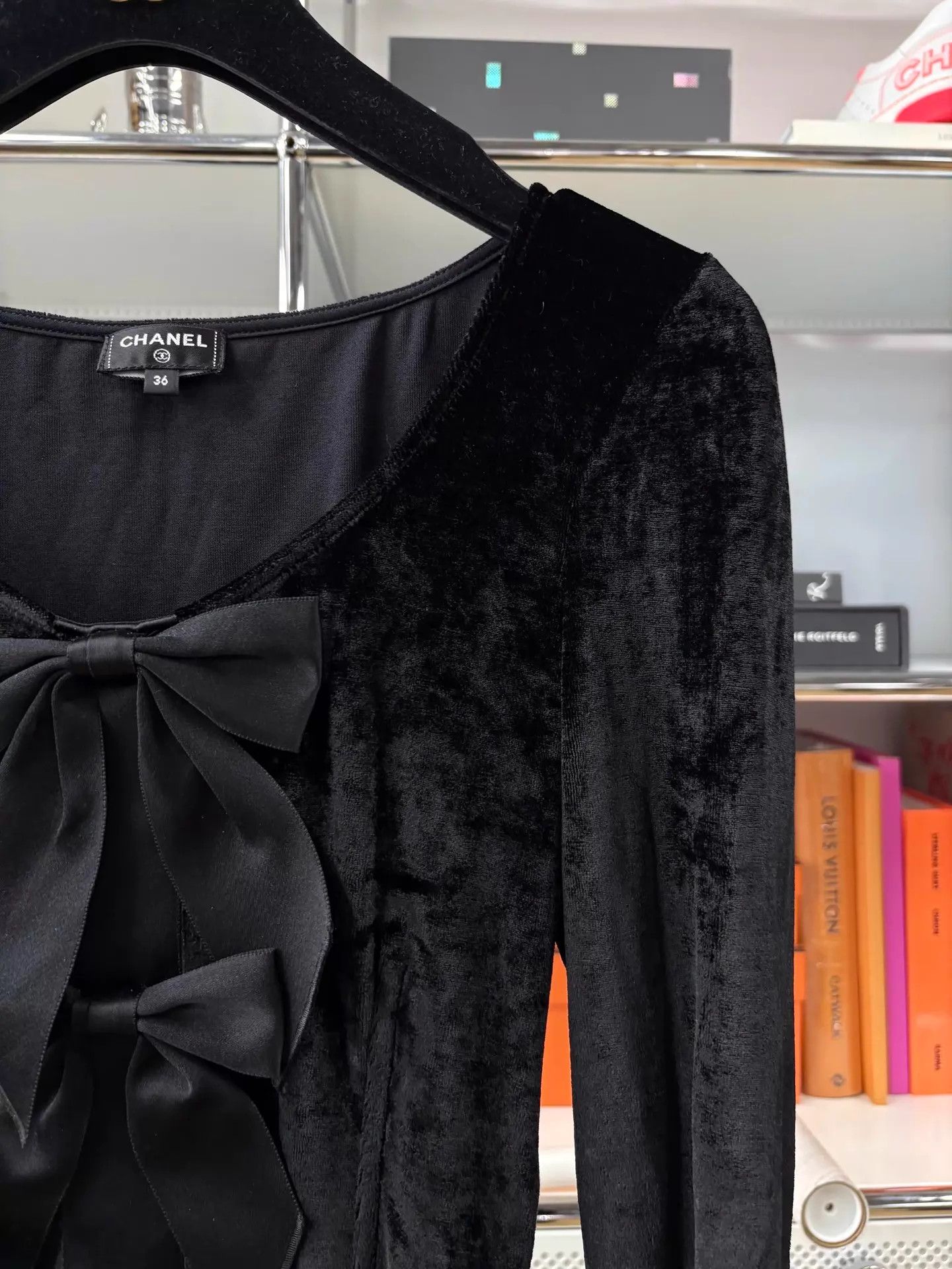 Chanel Chanel 25K Women's Black Velvet Bow 3/4Sleeve Top 36 Size XS / US 0-2 / IT 36-38 - 2 Thumbnail