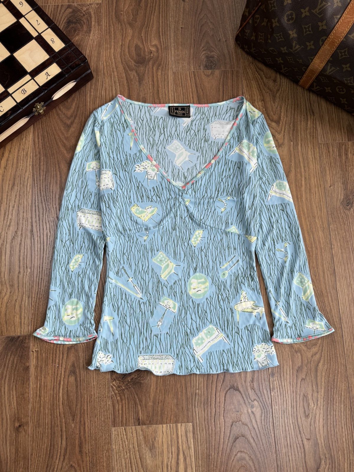 Fendi Vintage blouse Fendi FF Italy original luxury item Size M / US 6-8 / IT 42-44 - 1 Thumbnail
