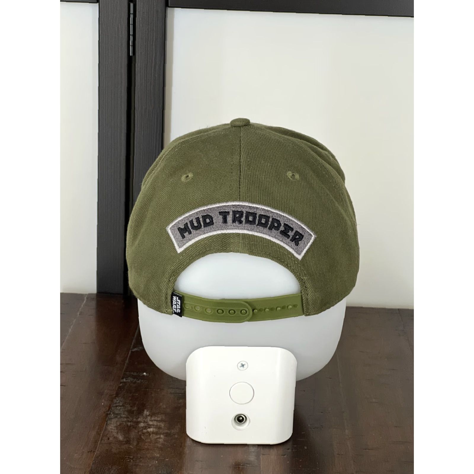 Star Wars Star Wars Hat Cap Adjustable One Size Adult Green Baseball Cap Mens Star Wars Theme Shoes? Size ONE SIZE - 5 Thumbnail