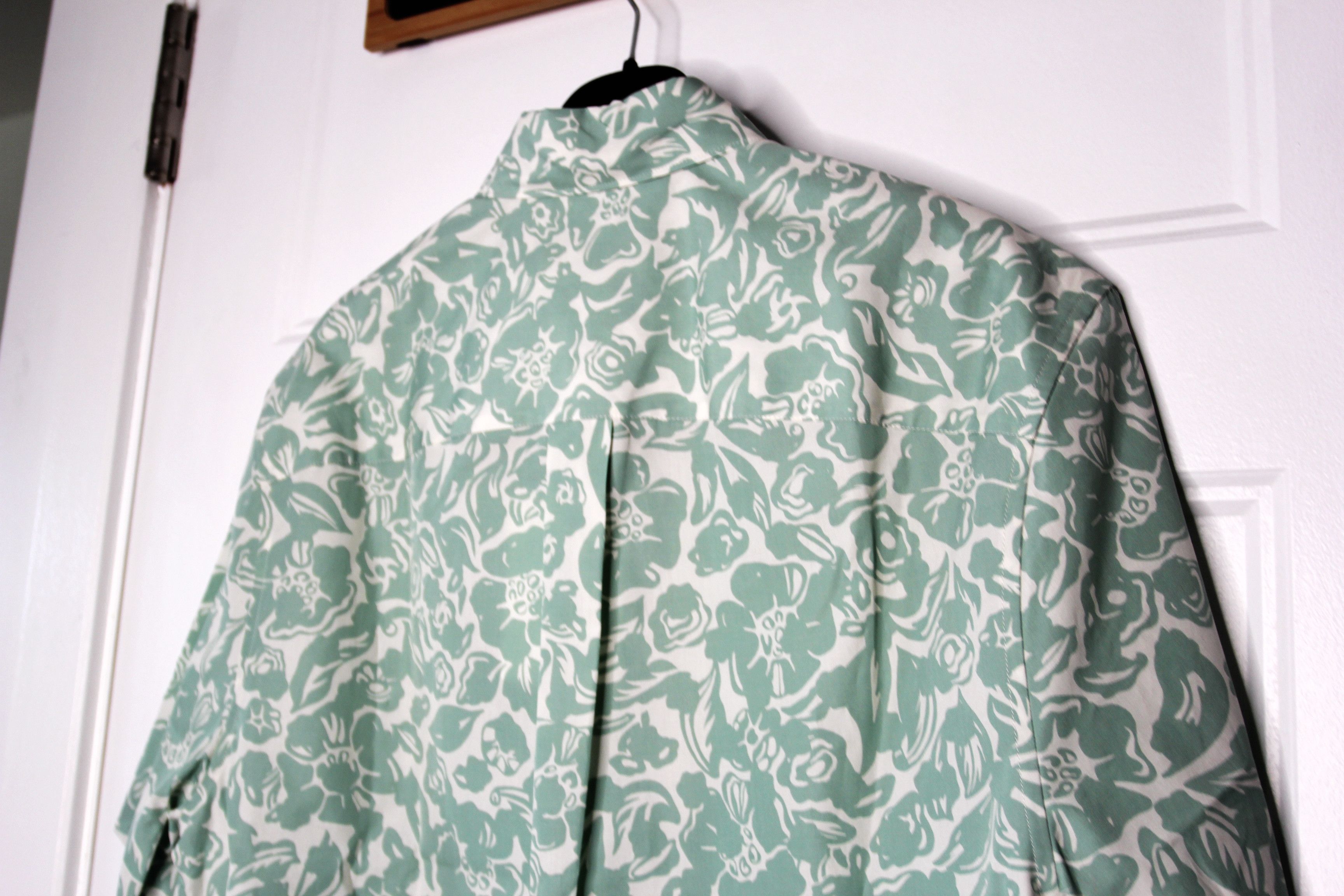 Lanvin BNWT SS23 LANVIN MINT FLOWERS SHORT SLEEVE SHIRT 39 Size US M / EU 48-50 / 2 - 6 Thumbnail