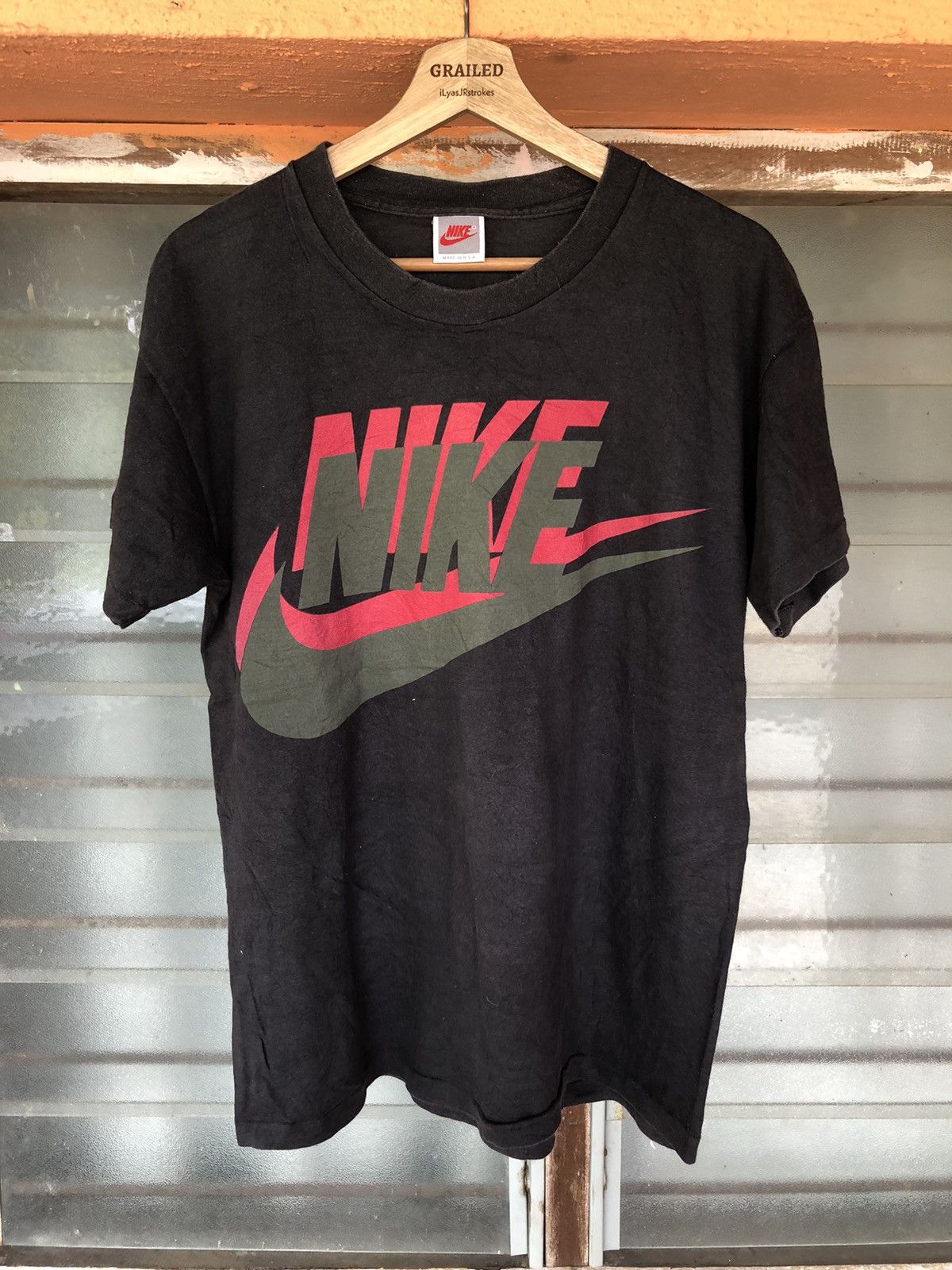 Nike Vintage 90’s Nike Swoosh Logo Shirt Tee Size US M / EU 48-50 / 2 - 1 Thumbnail