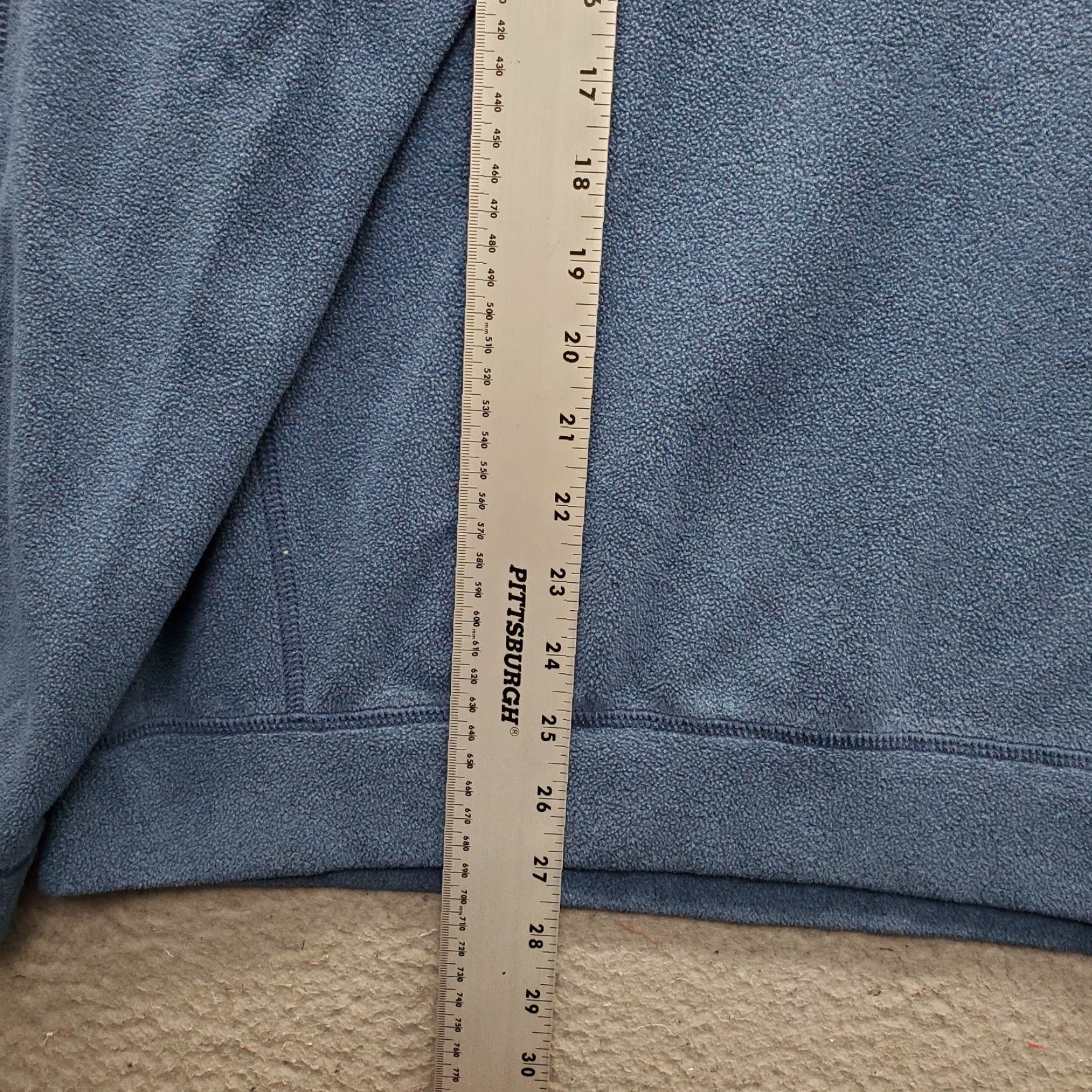 Tommy Bahama Tommy Bahama Sweatshirt Mens Large Blue Embroidered Logo 1/4 Snap Button Mock Neck Pullover Shirt Size US L / EU 52-54 / 3 - 3 Thumbnail