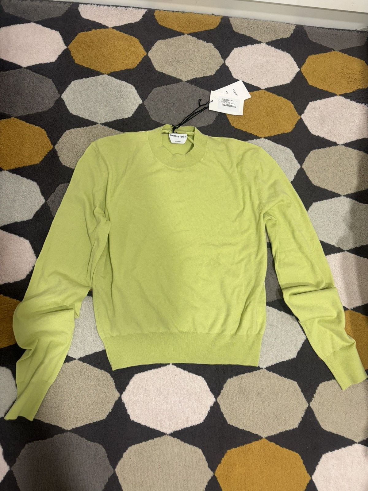 Bottega Veneta Bottega Veneta Cashmere Crewneck Lime Green Rare Color DSWT Size US L / EU 52-54 / 3 - 1 Thumbnail