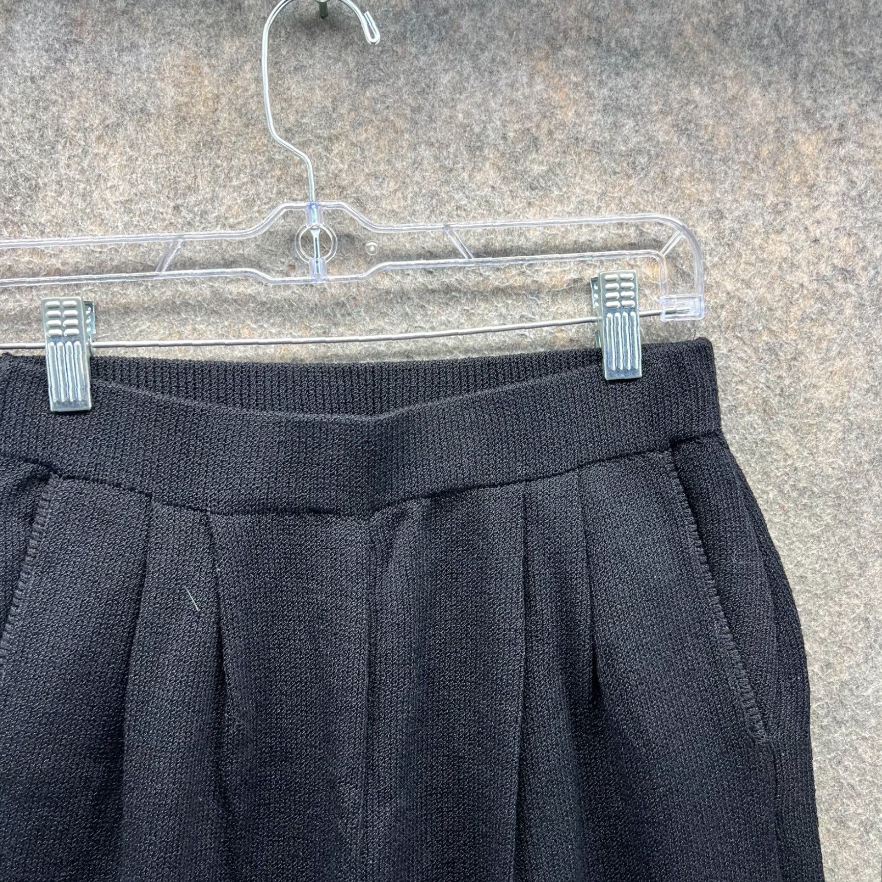 St. John St. John Collection Pants Womens 6 Black Knit High Waist Tapered Classic Wool Dress Pants Mens? Womens Size 28" / US 6 / IT 42 - 6 Thumbnail