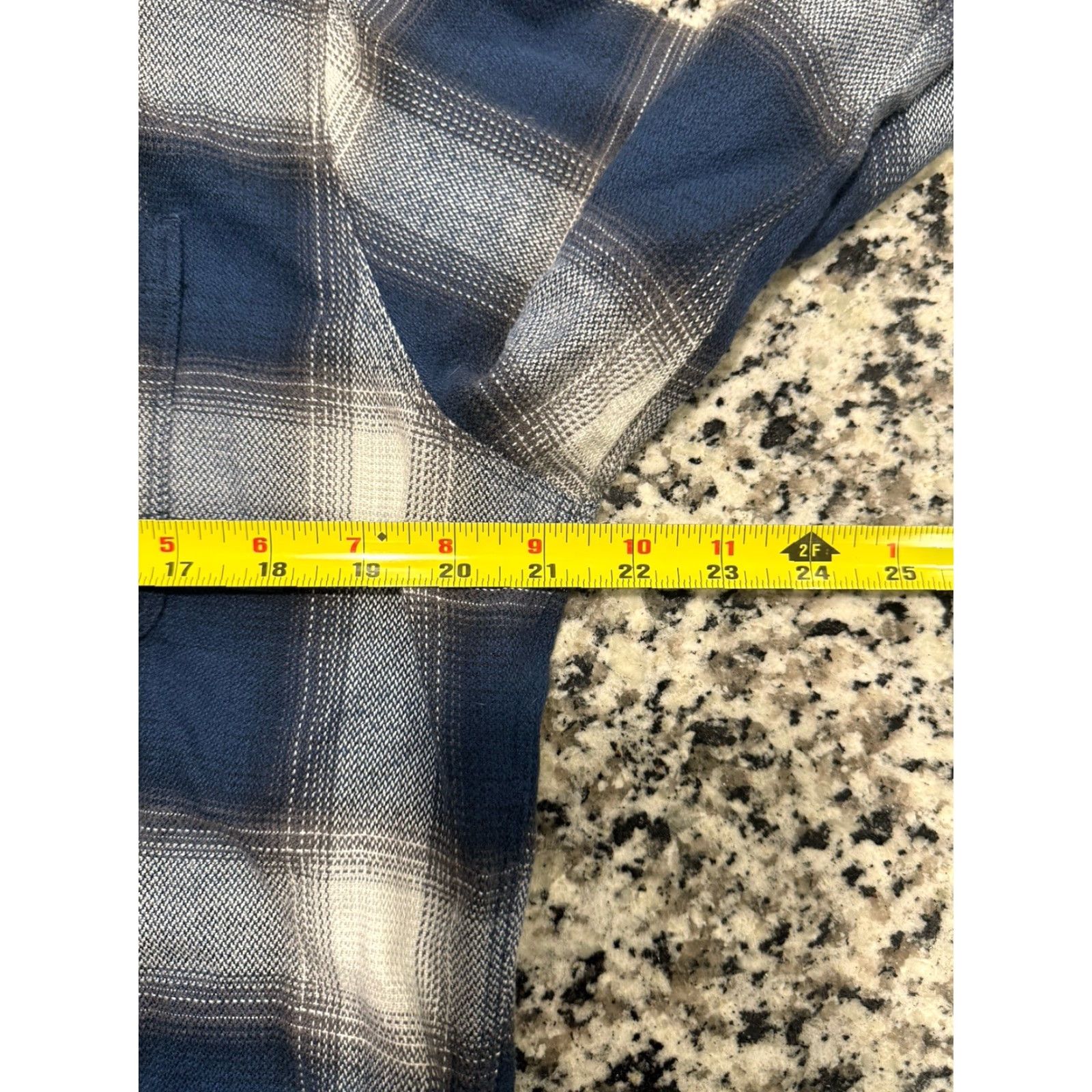 Vintage Kuhl The Law Flannel Shirt Men Medium Blue Plaid Button-Down Long Sleeve Gorpcore Mens Size US M / EU 48-50 / 2 - 3 Thumbnail