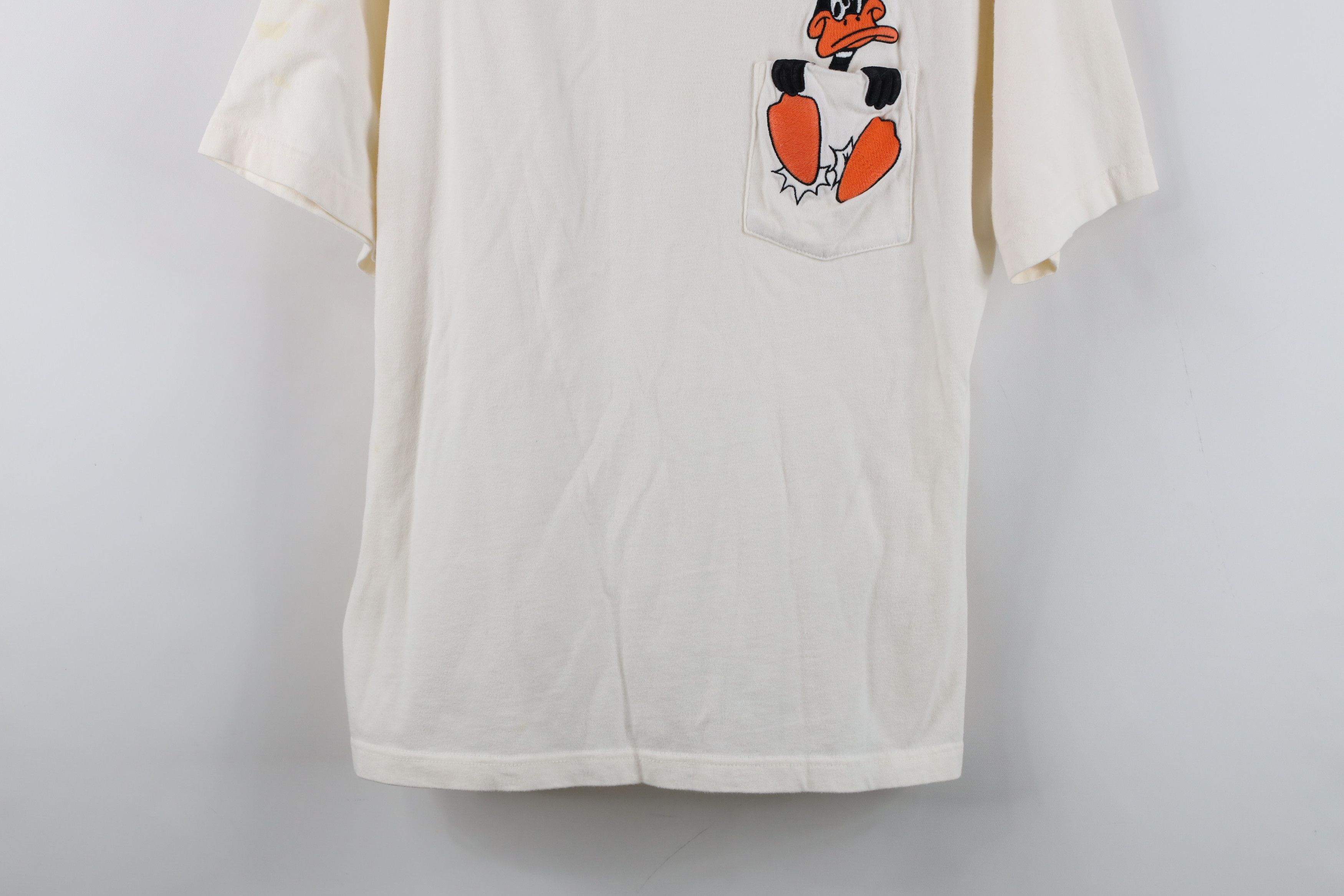 Vintage Vintage 90s Looney Tunes Daffy Duck Pocket T-Shirt Cream Size US S / EU 44-46 / 1 - 3 Thumbnail