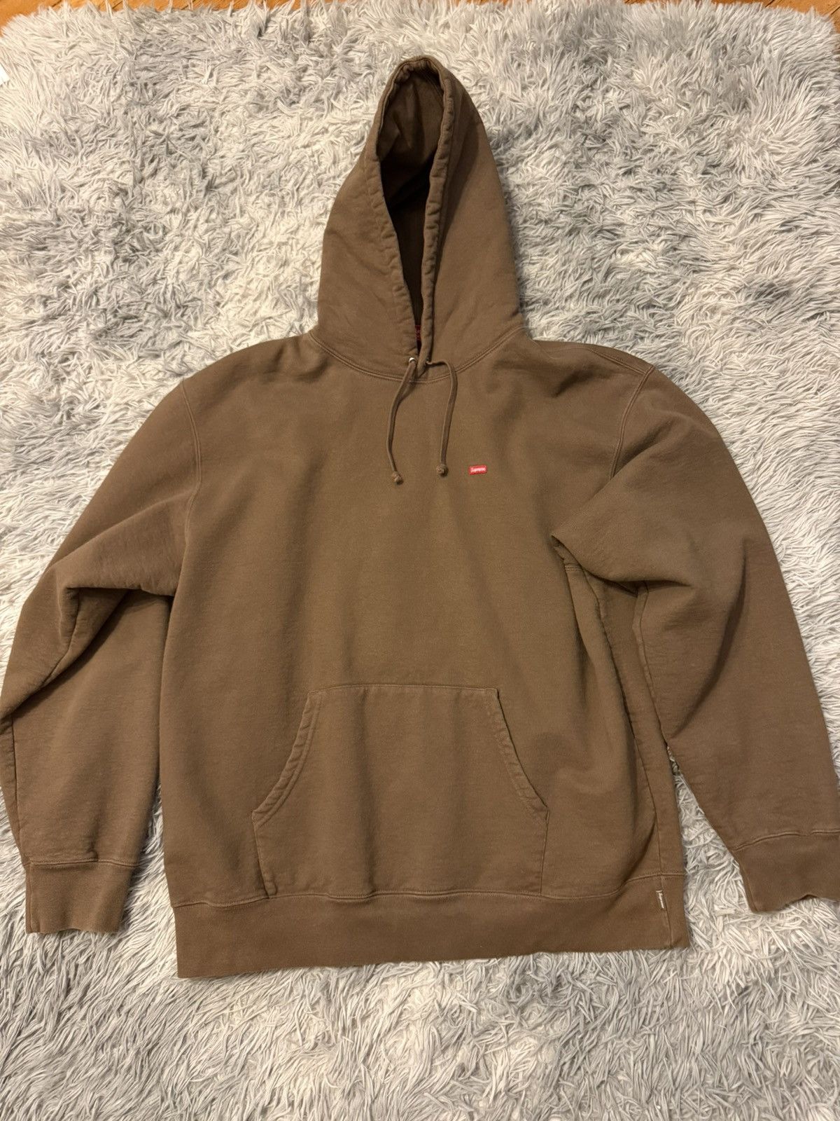 Supreme small logo hoodie Size US XL / EU 56 / 4 - 1 Thumbnail