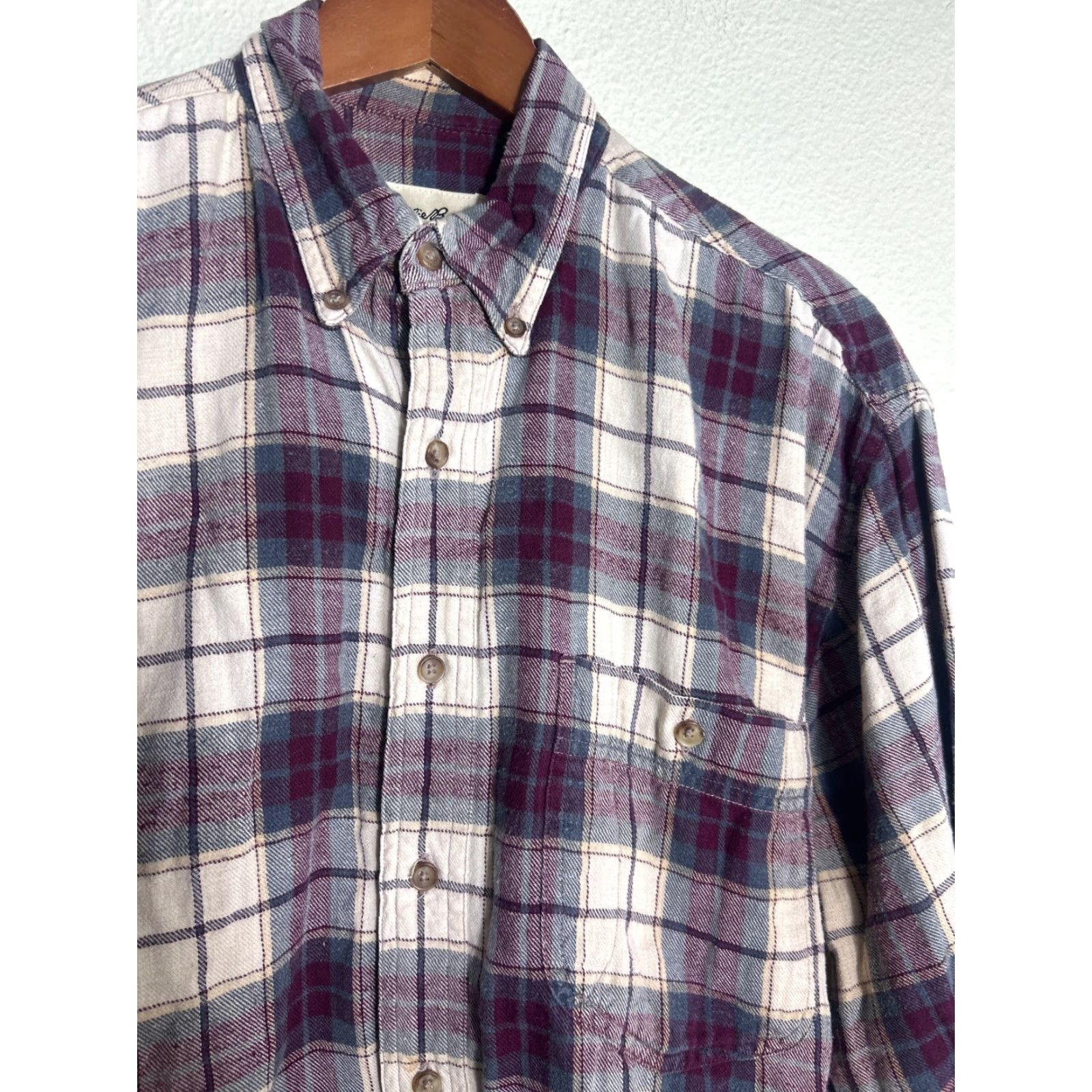 Eddie Bauer Eddie Bauer Mens Long Sleeve Flannel Shirt Purple Plaid M Size US M / EU 48-50 / 2 - 4 Thumbnail