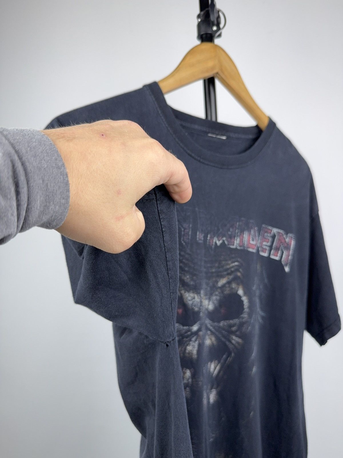 Iron Maiden 00s Iron Maiden Eddie Faded Graphic Tee Vintage Black Rock Size US L / EU 52-54 / 3 - 4 Thumbnail