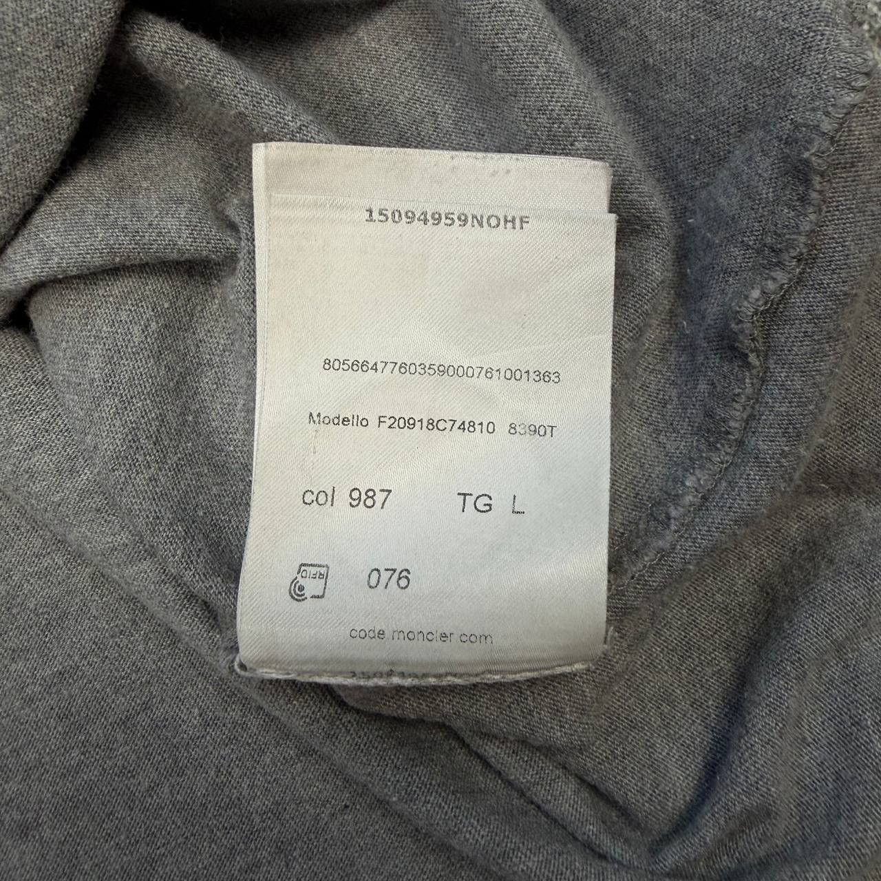 Moncler Moncler Big Logo T-Shirt Size US L / EU 52-54 / 3 - 8 Thumbnail