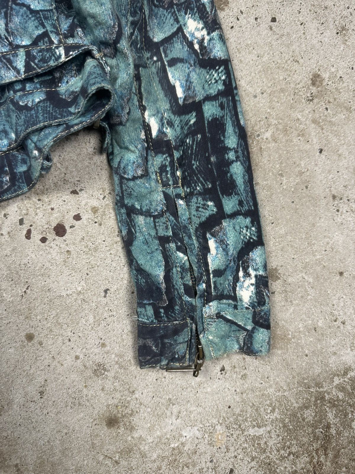 Just Cavalli 2000s Just Cavalli Python Blue Print Denim Trucker Jacket Size S / US 4 / IT 40 - 12 Thumbnail