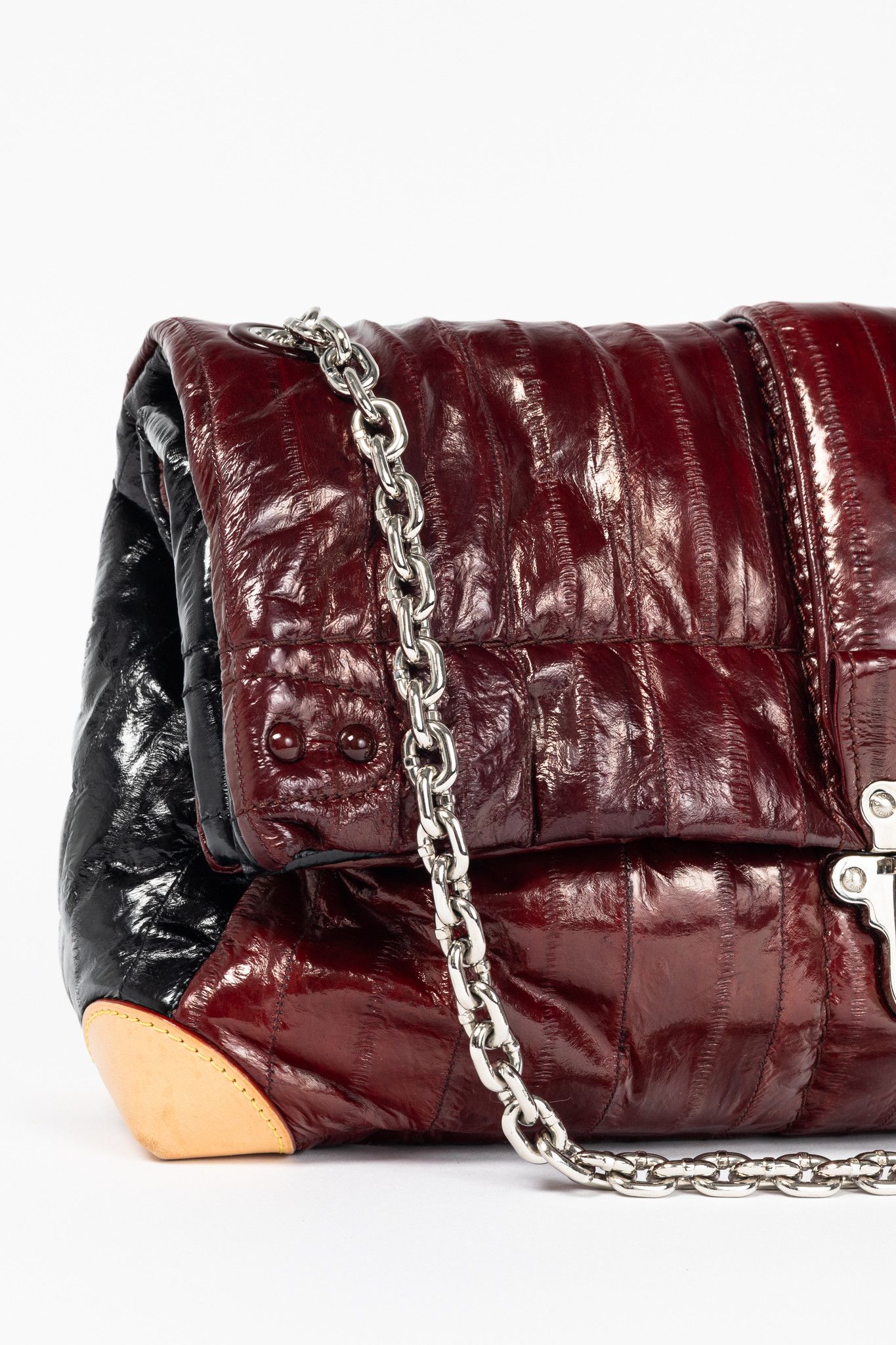 Louis Vuitton Louis Vuitton SS15 Runway Cloud Clutch GM Eelskin Bag Size ONE SIZE - 7 Thumbnail