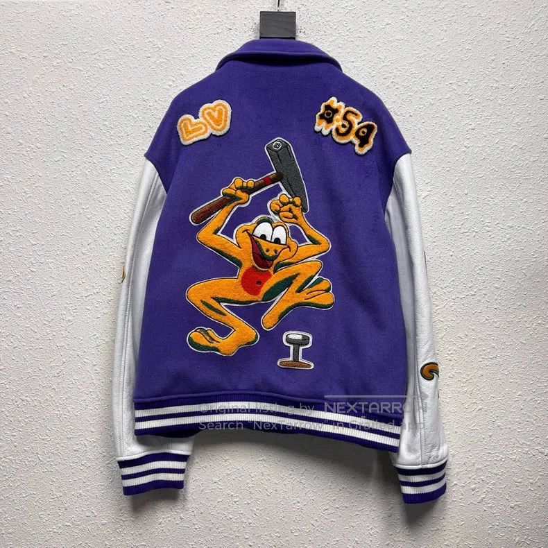 Louis Vuitton Louis Vuitton Leaping Frog Embroidered Cupid Leather Sleev Size US L / EU 52-54 / 3 - 2 Thumbnail