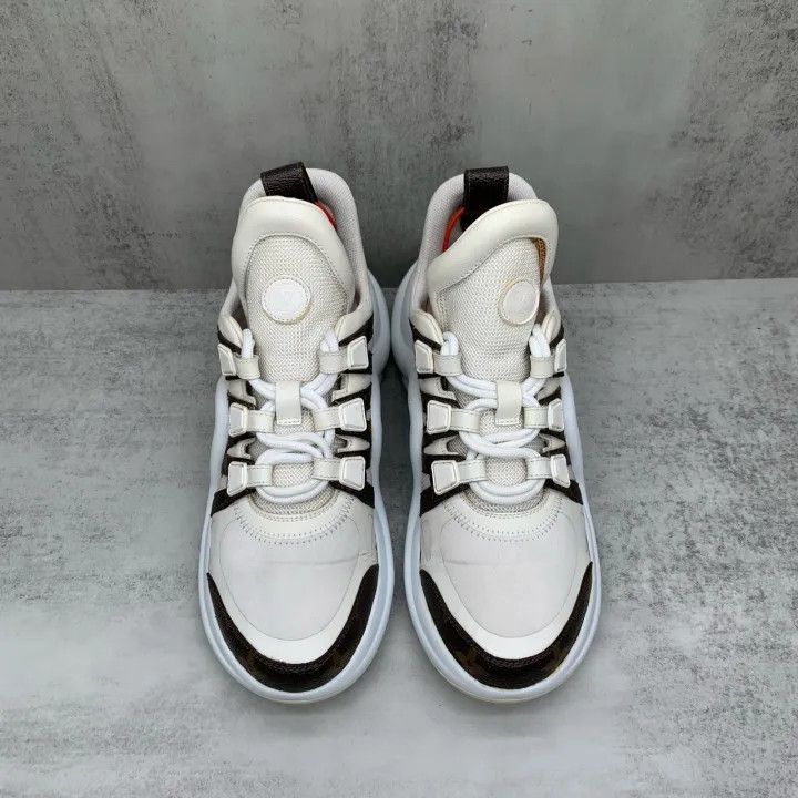 Louis Vuitton Louis Vuitton Casual Athletic Shoes in White and Brown -250 Size US 5.5 / EU 38 - 1 Thumbnail