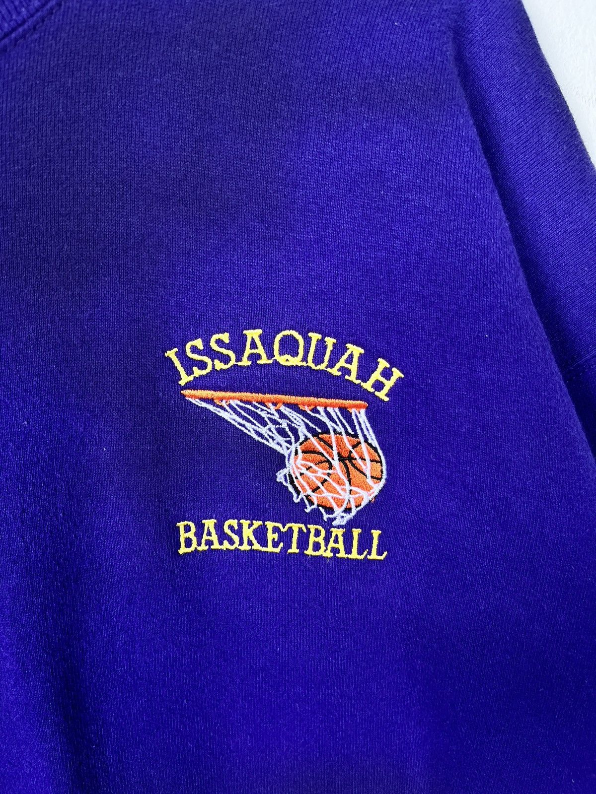 NBA × Russell Athletic Vintage 90s Issaquah Basketball Sweatshirt Size US XL / EU 56 / 4 - 3 Thumbnail