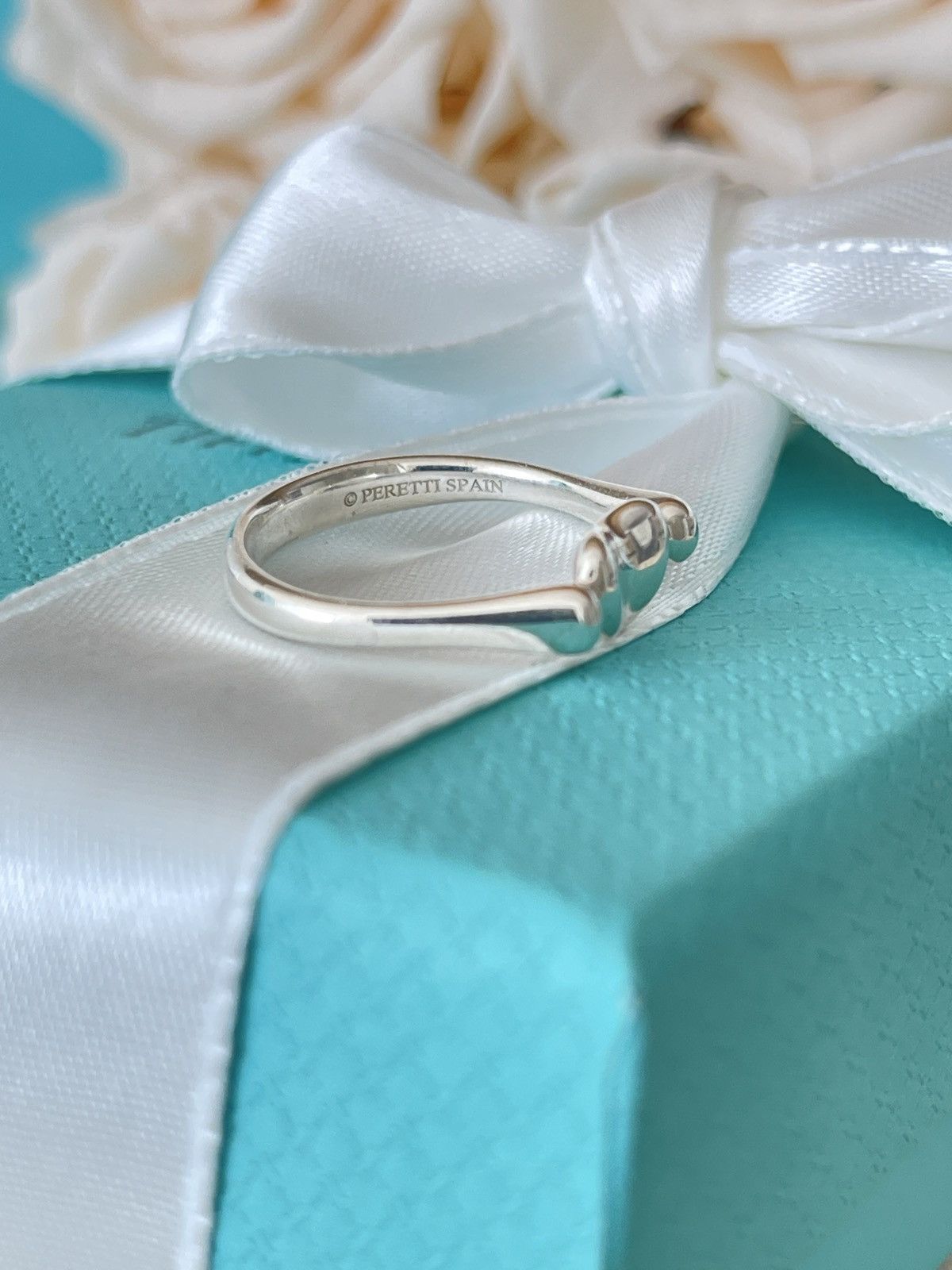Tiffany & Co. Tiffany & Co. Elsa Peretti Bean Ring Silver 6.5 NEW $490 Size ONE SIZE - 4 Thumbnail
