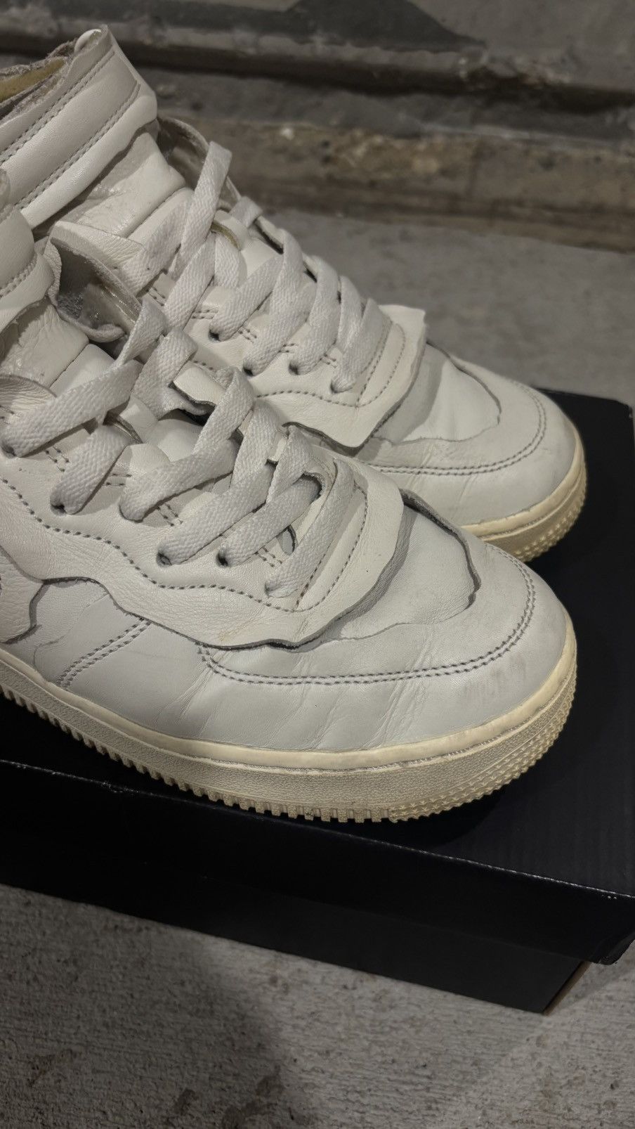 Comme des Garcons × Nike Comme Des Garçons Nike Air Force 1 Mid Size US 7 / EU 40 - 10 Thumbnail