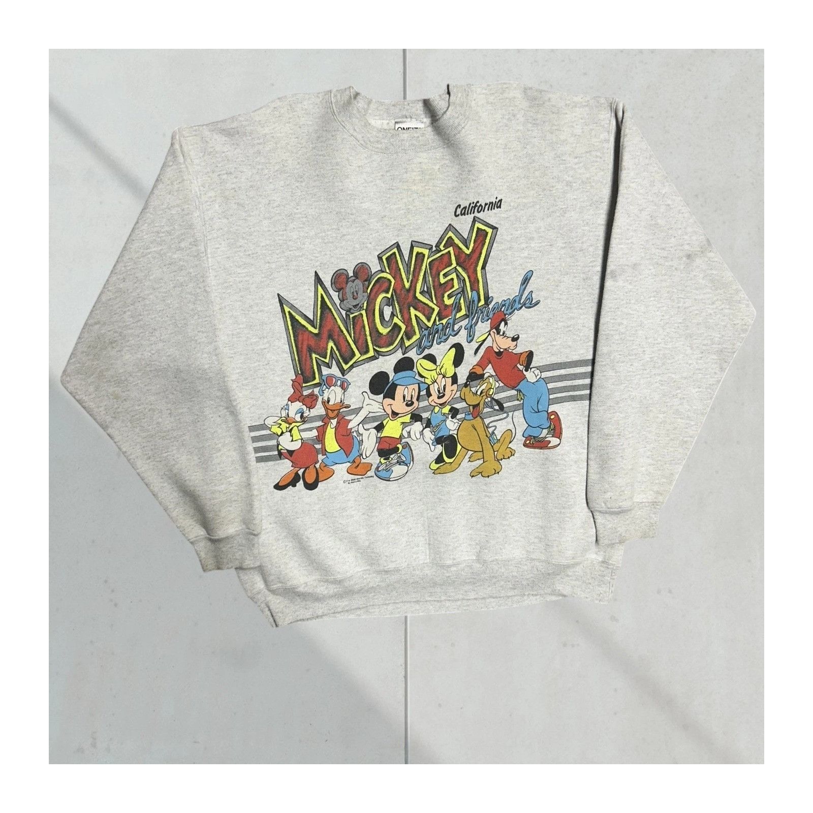 Disney Vintage 80's Mickey and Friends Disney Sweatshirt XL White Size US XL / EU 56 / 4 - 1 Thumbnail