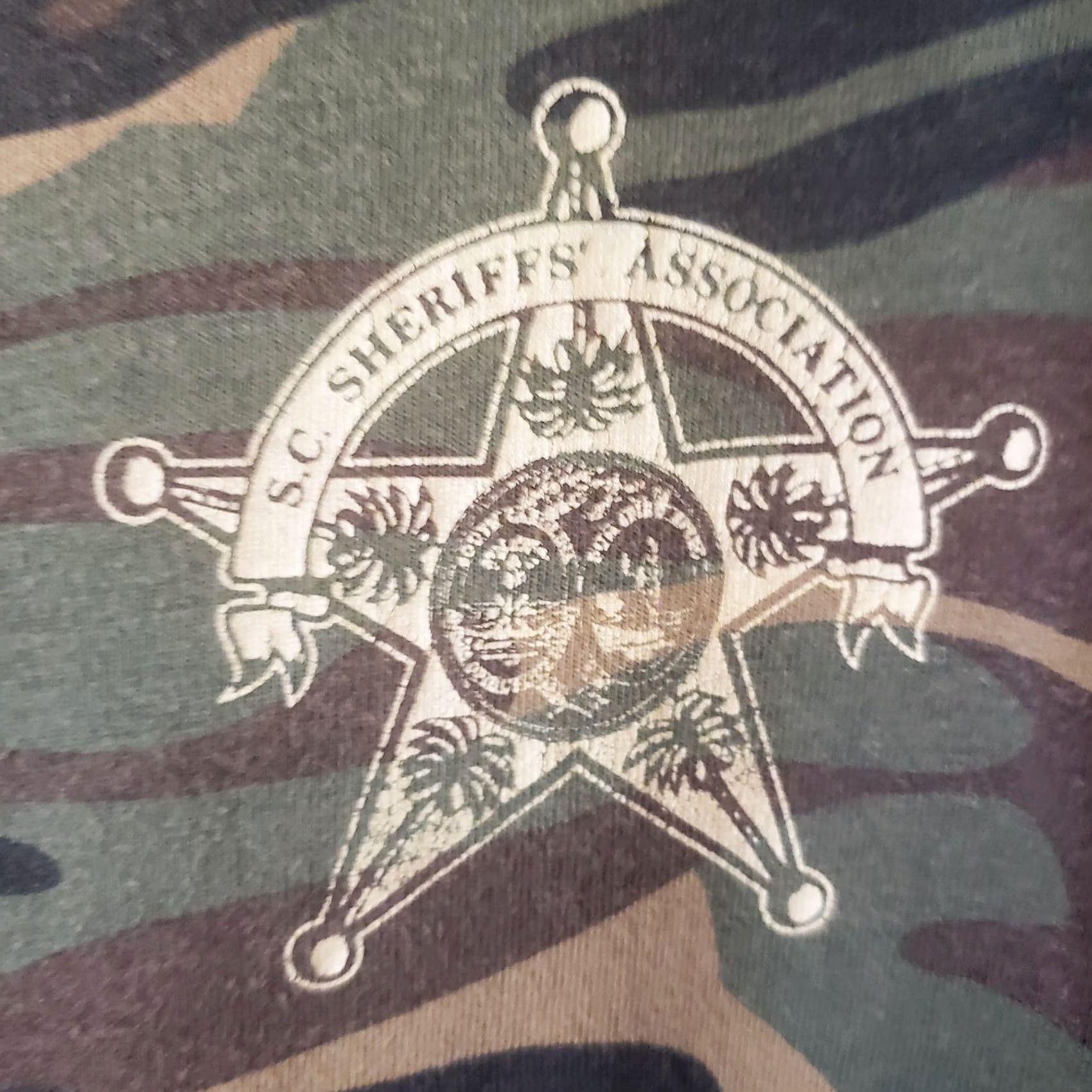 Vintage SCSA South Carolina Sheriff Association Men's XL Woodland Camo Short Sleeve Tee Shirt Size US 36 / EU 52 - 6 Thumbnail