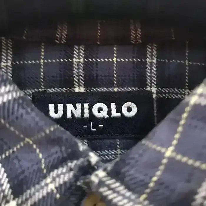 Uniqlo Japanese Brand Uniqlo Flannel Shirt Plaid Tartan Size US L / EU 52-54 / 3 - 4 Thumbnail