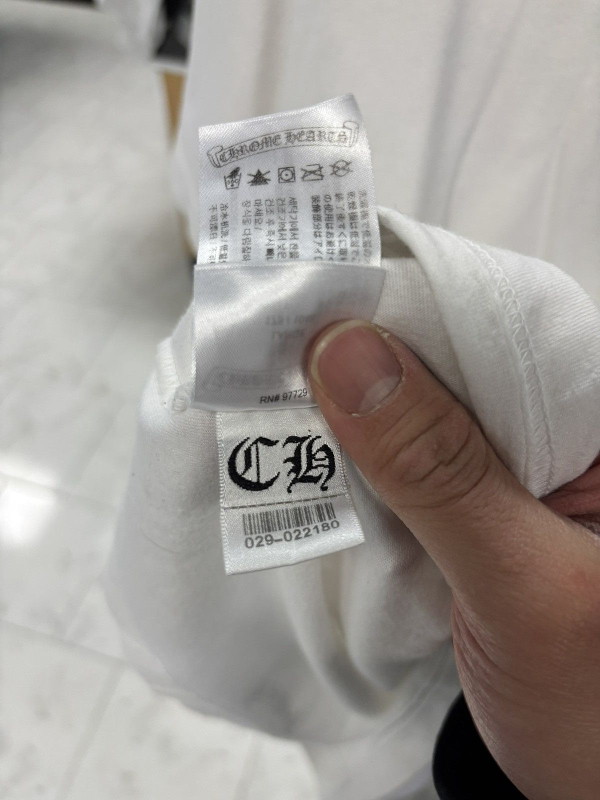 Chrome Hearts Chrome hearts neck print logo tee white Size US L / EU 52-54 / 3 - 7 Thumbnail