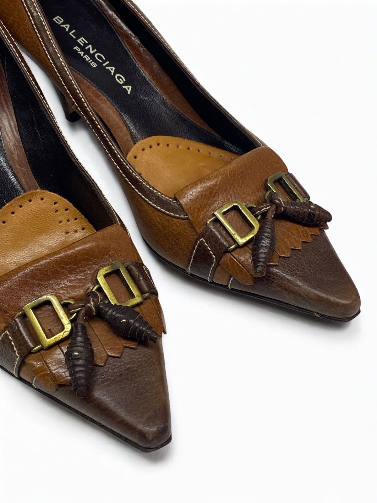 Balenciaga 🔥 BALENCIAGA BROWN TASSLE PUMPS VINTAGE LOAFER STYLE Size US 5 / IT 35 - 4 Thumbnail